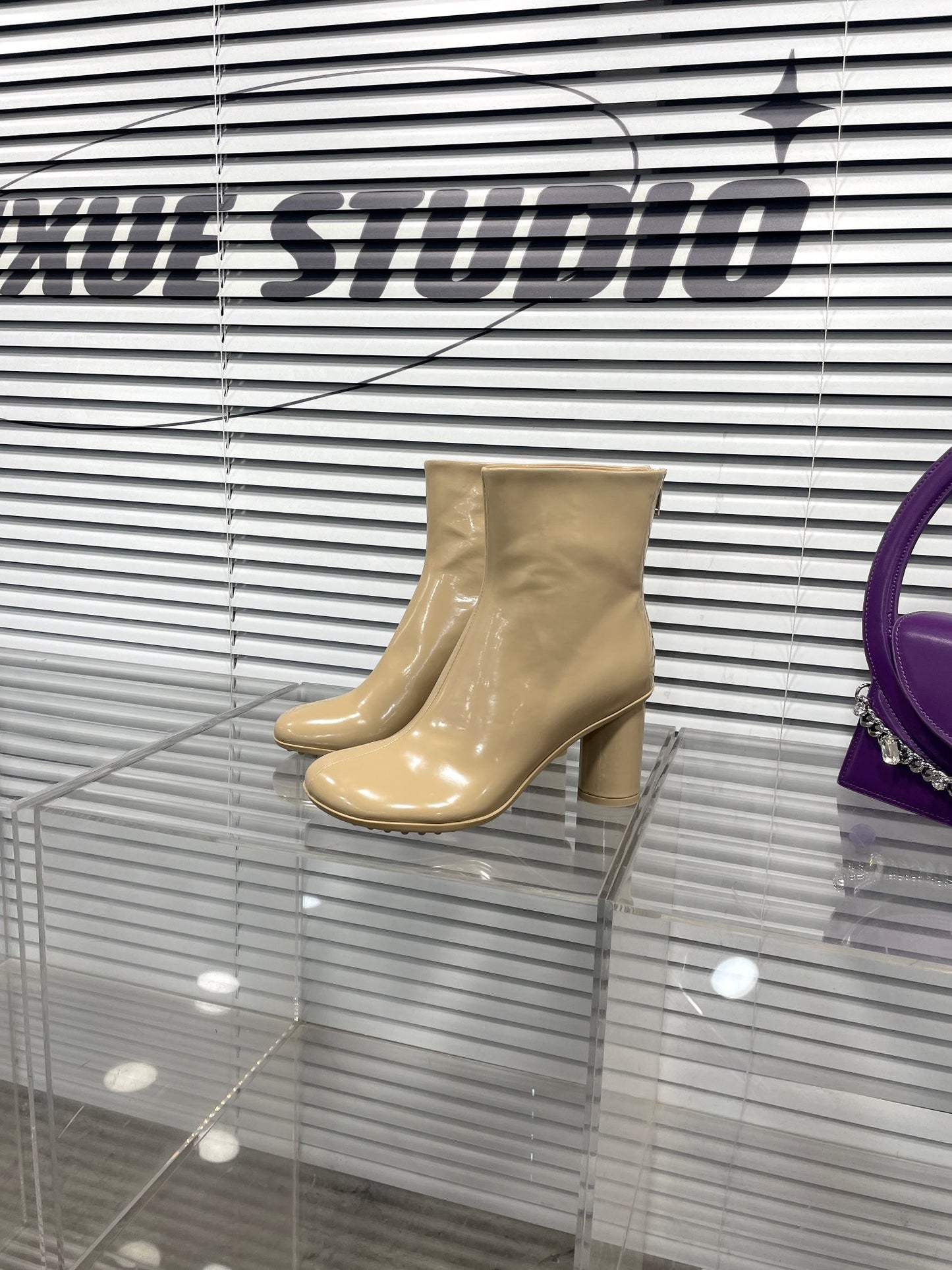 BV-008Shoes