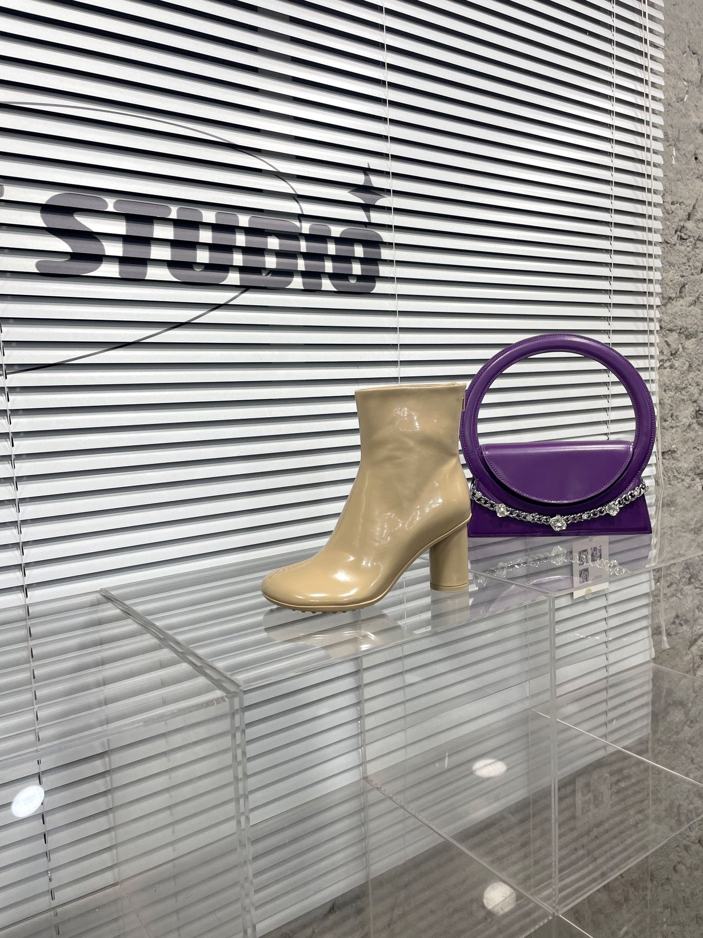 BV-008Shoes
