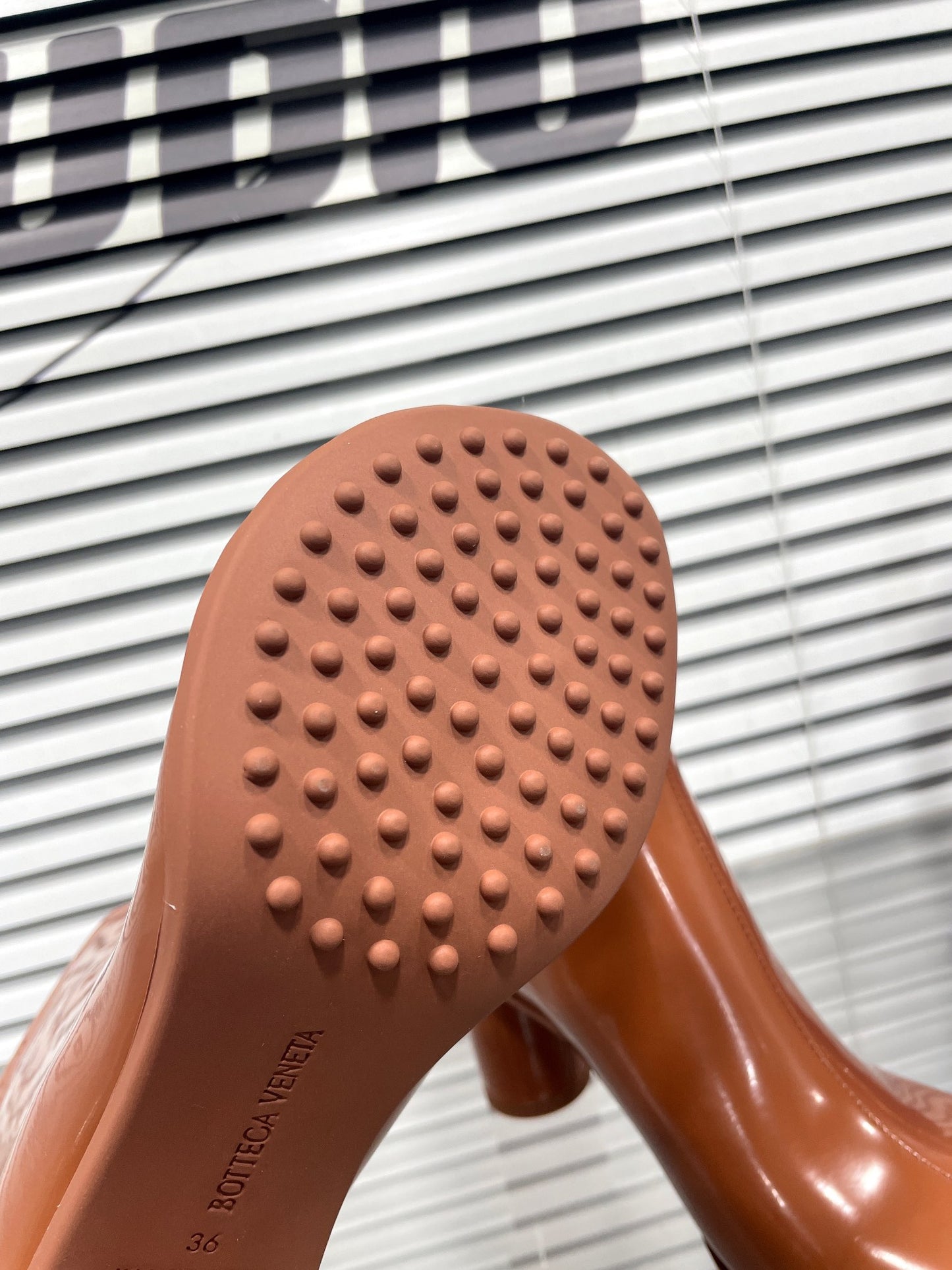 BV-009Shoes