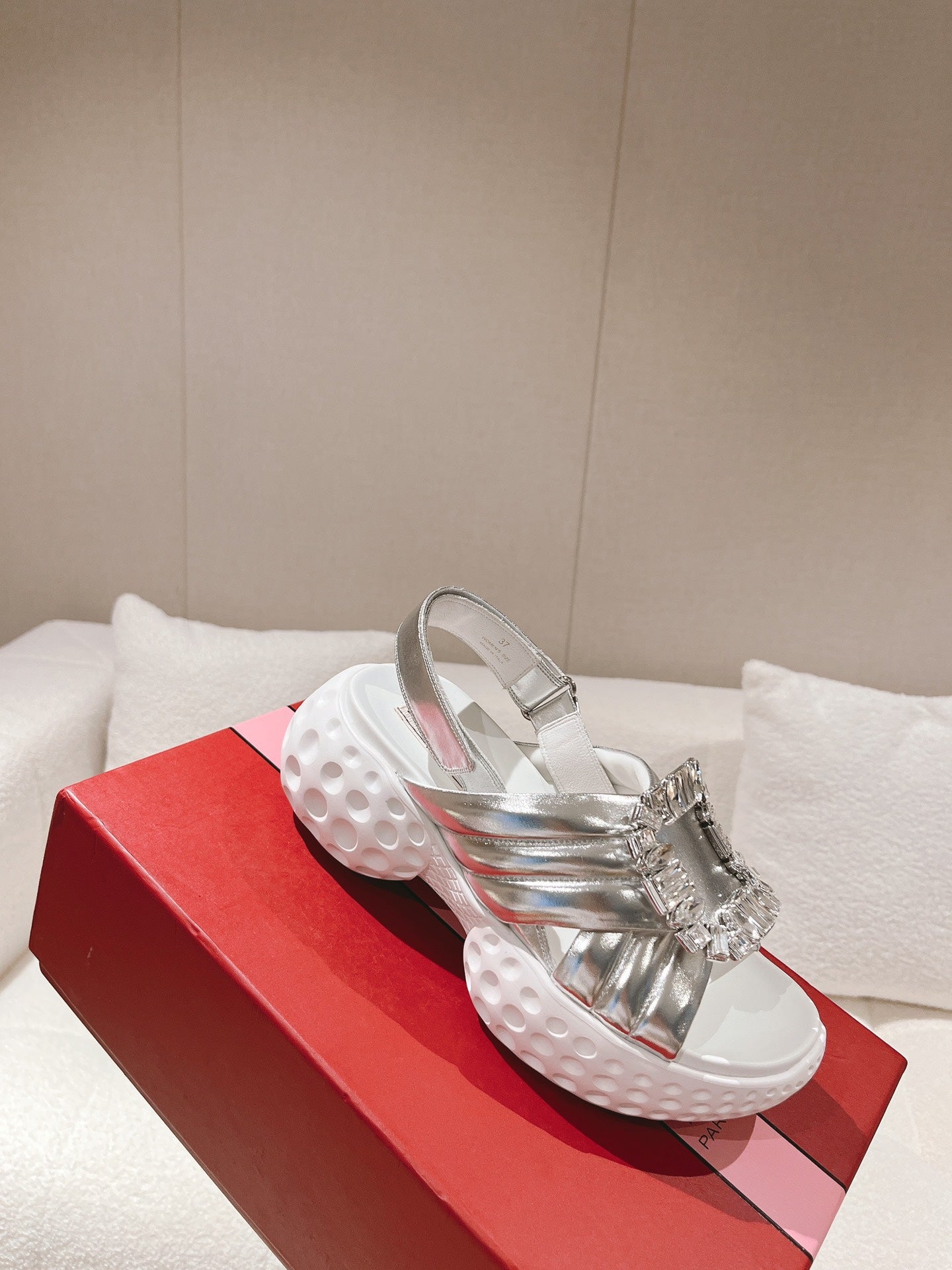 BV-010Shoes