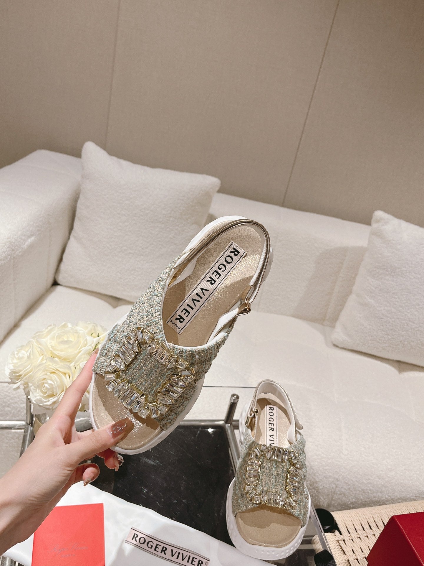 BV-011Shoes