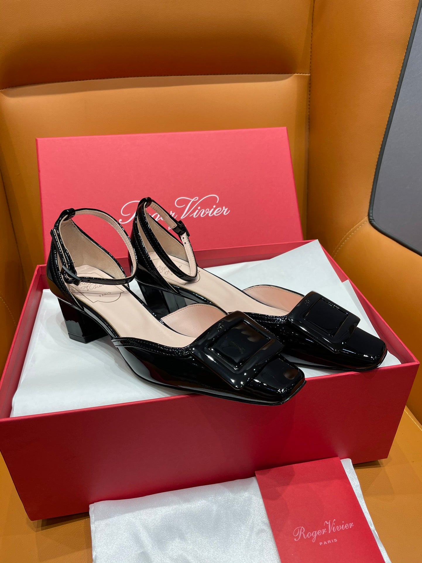 BV-043Shoes