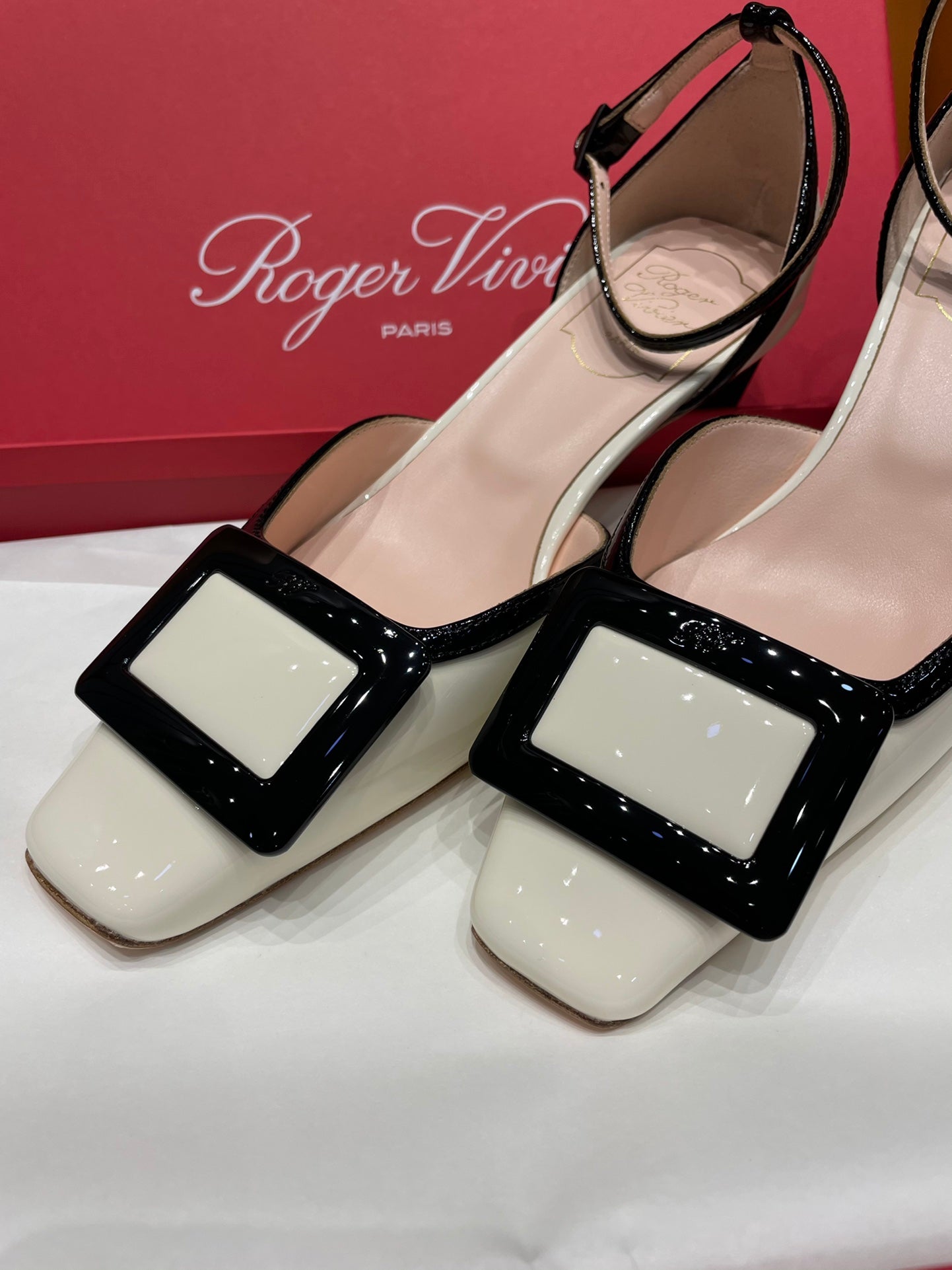 BV-044Shoes
