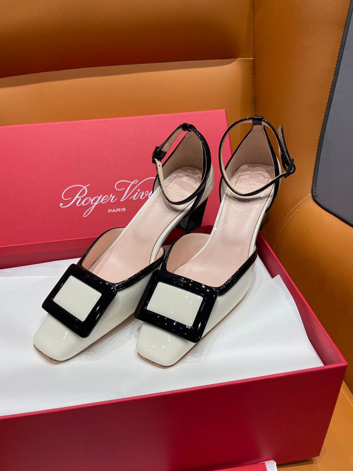 BV-044Shoes