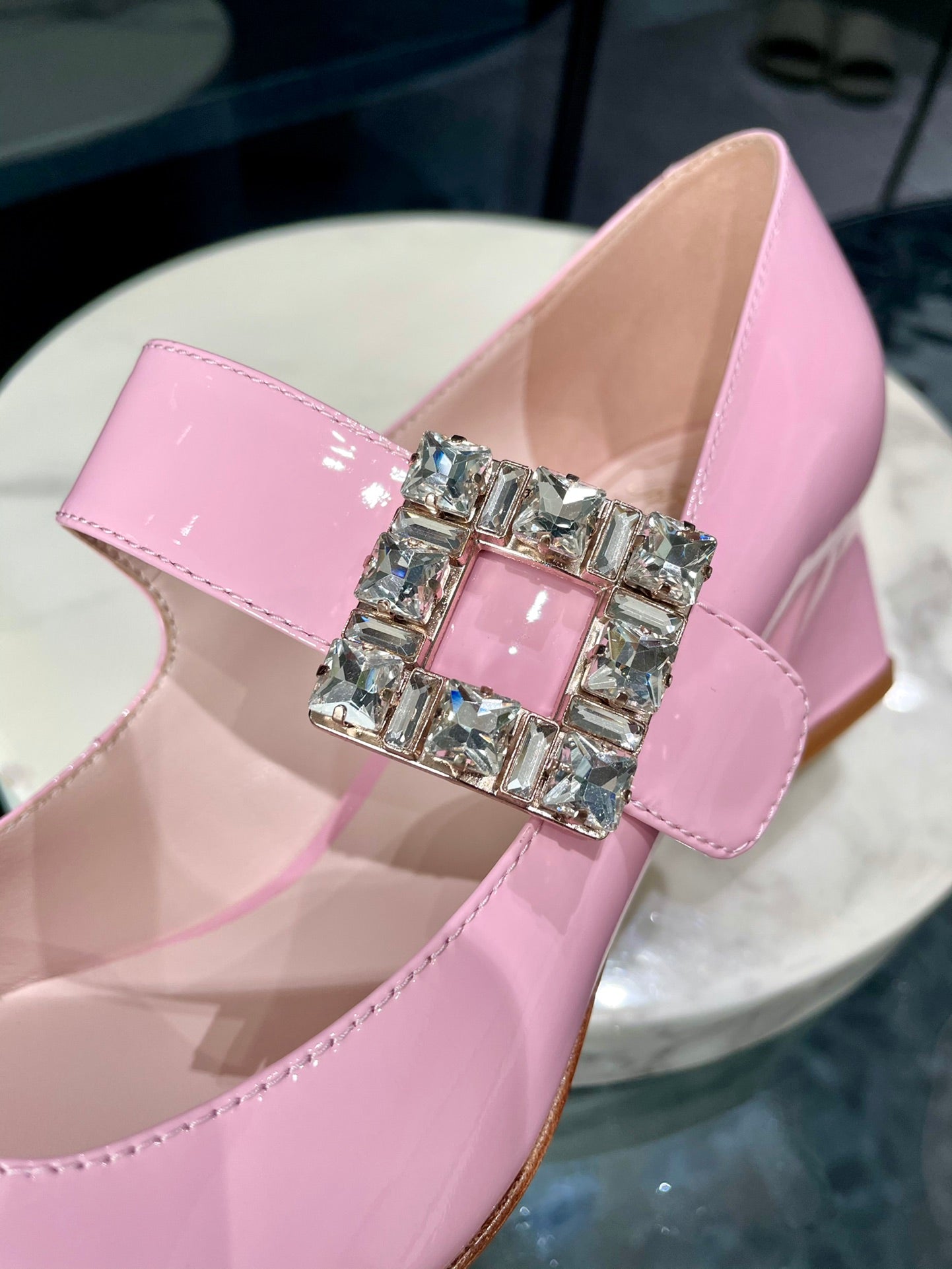 BV-048Shoes