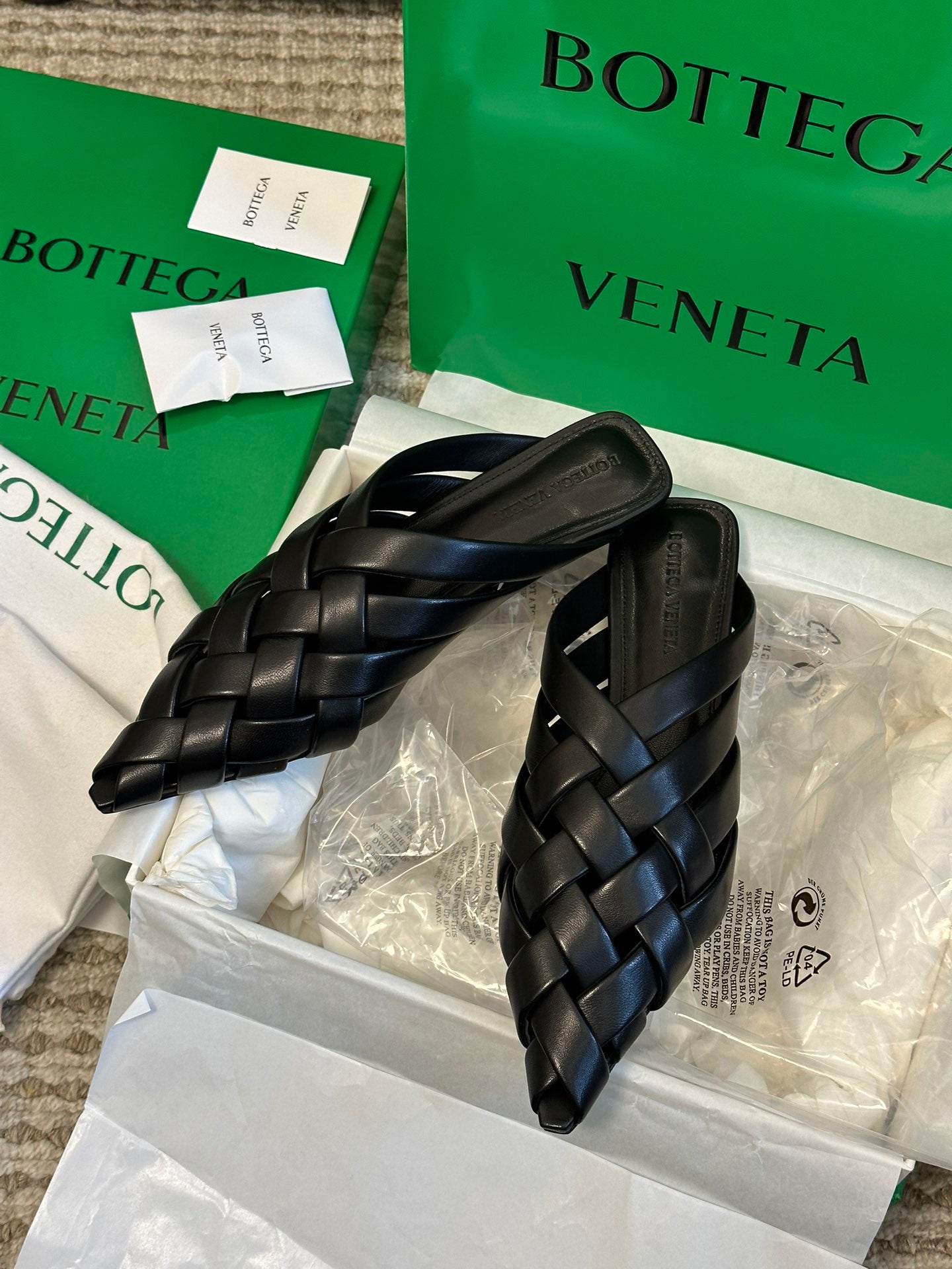 BV-064Shoes