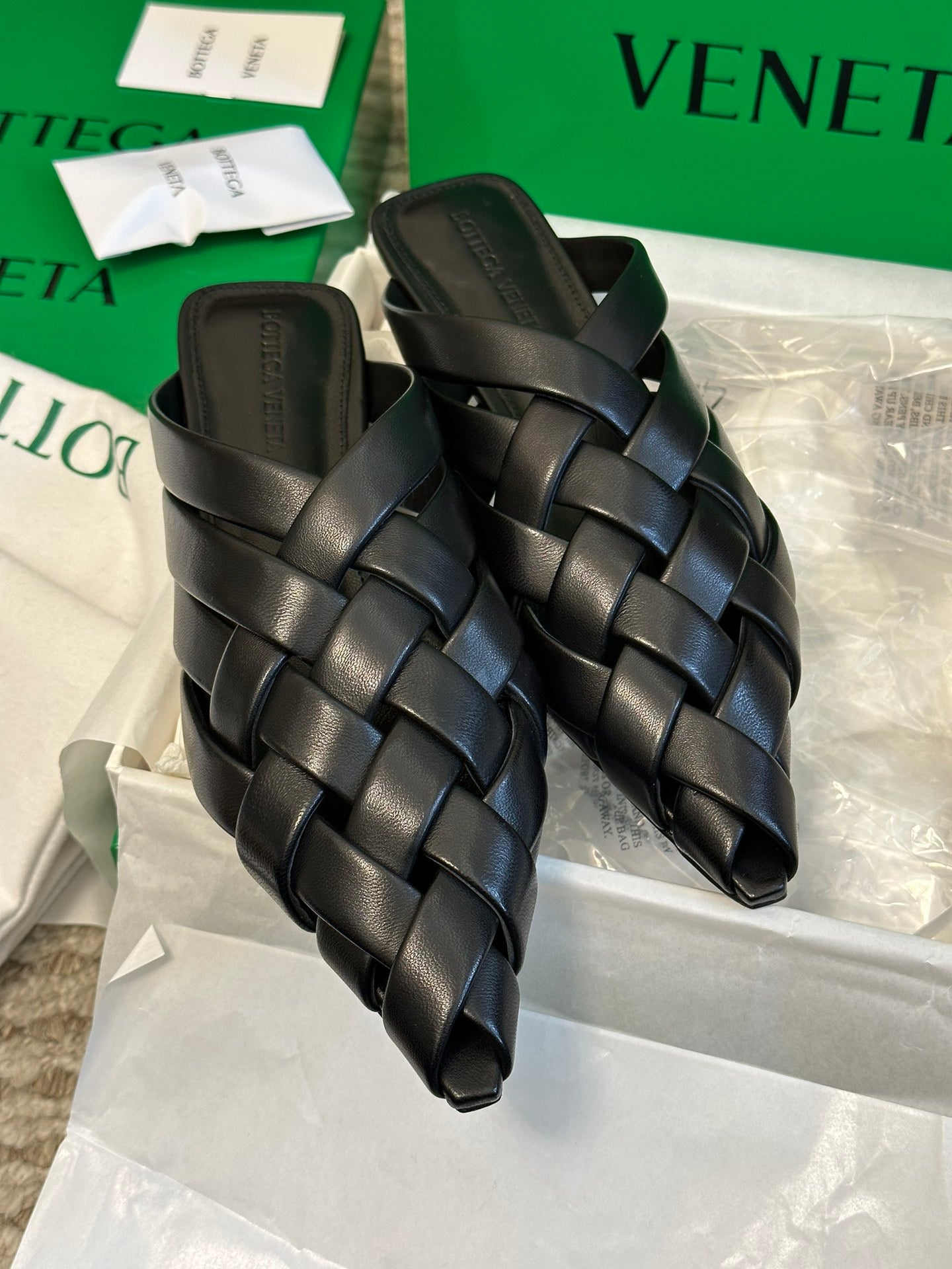 BV-064Shoes