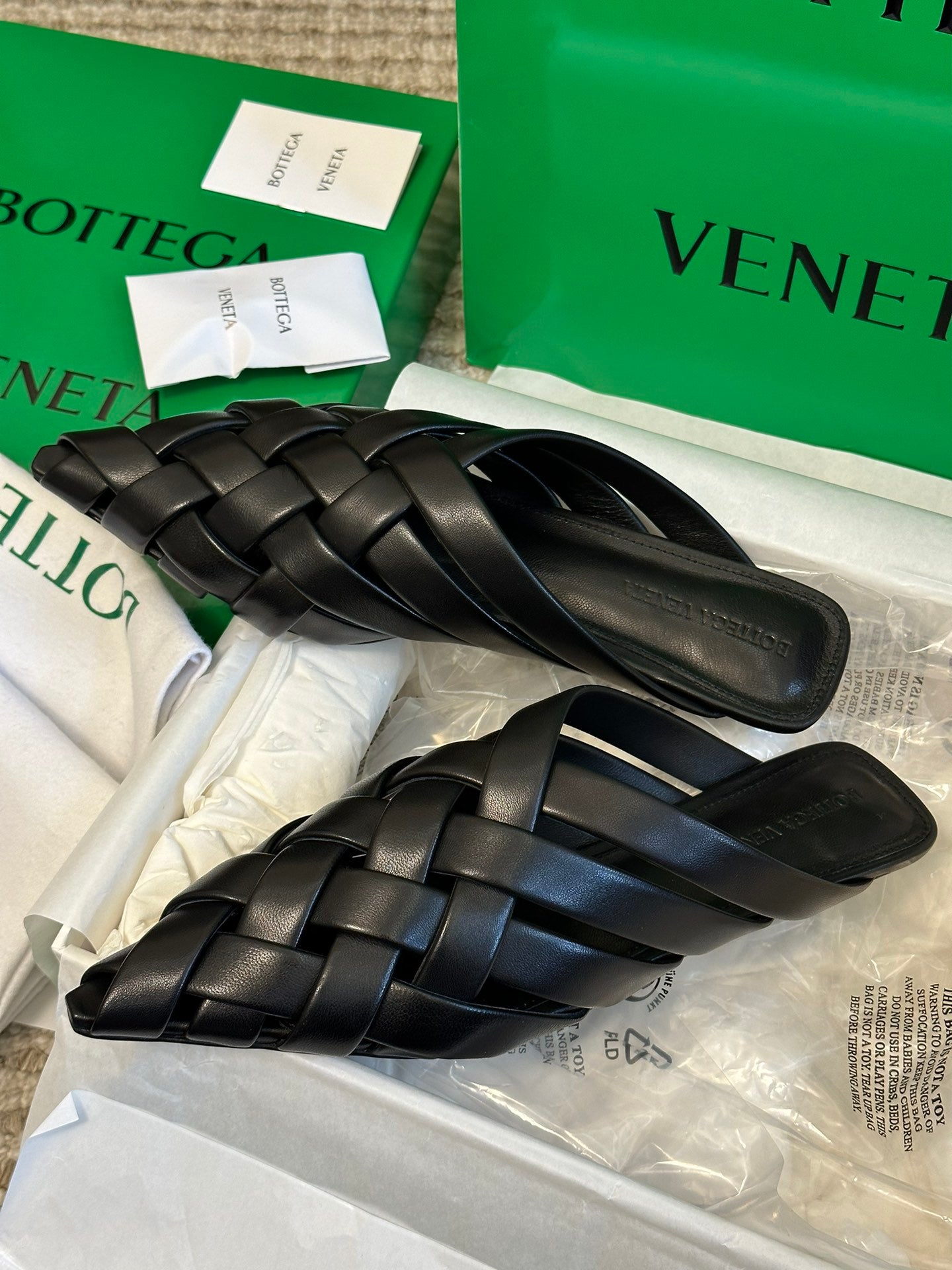 BV-064Shoes