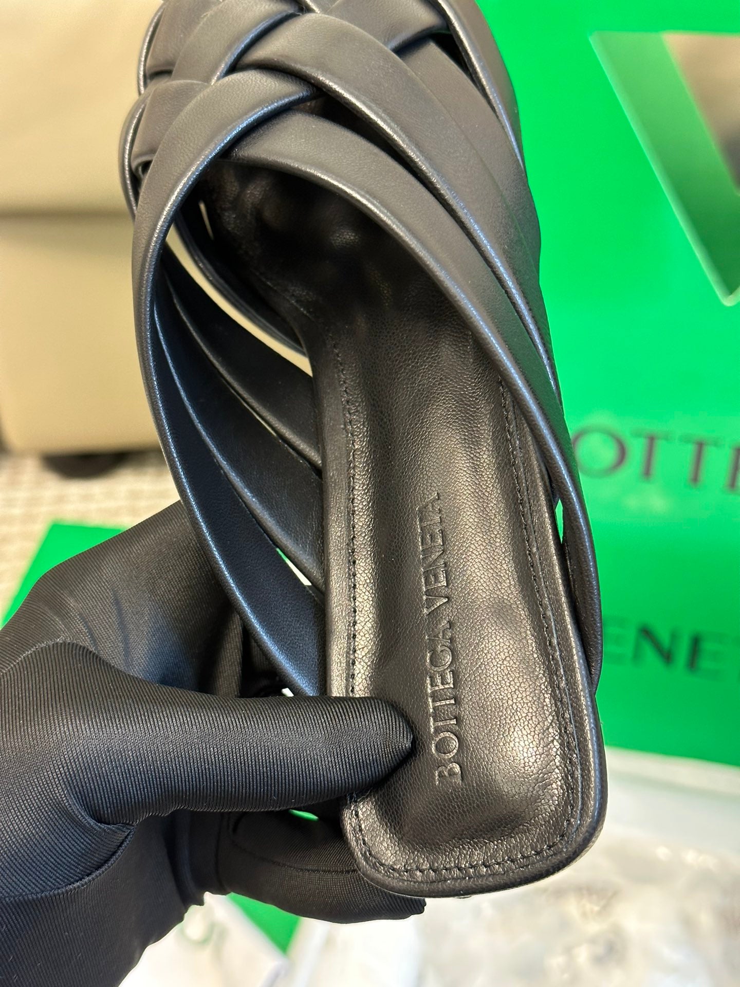 BV-064Shoes