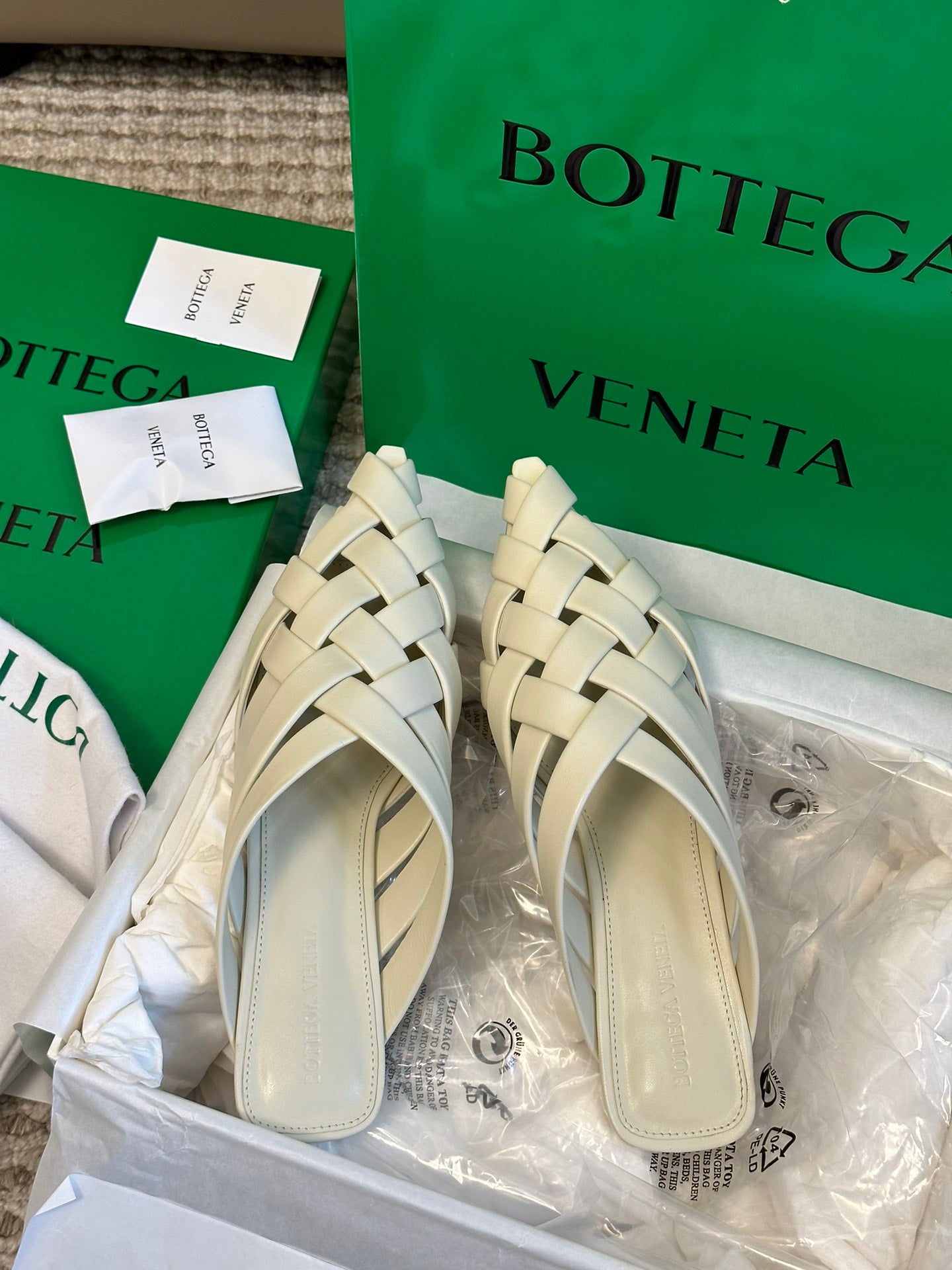 BV-065Shoes
