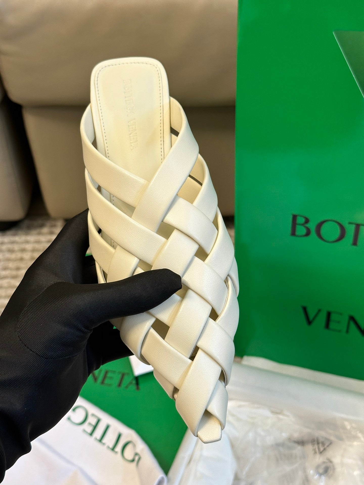 BV-065Shoes