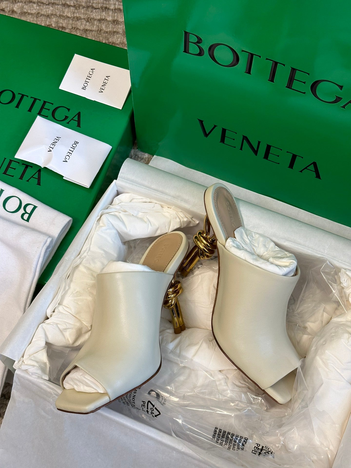 BV-068Shoes