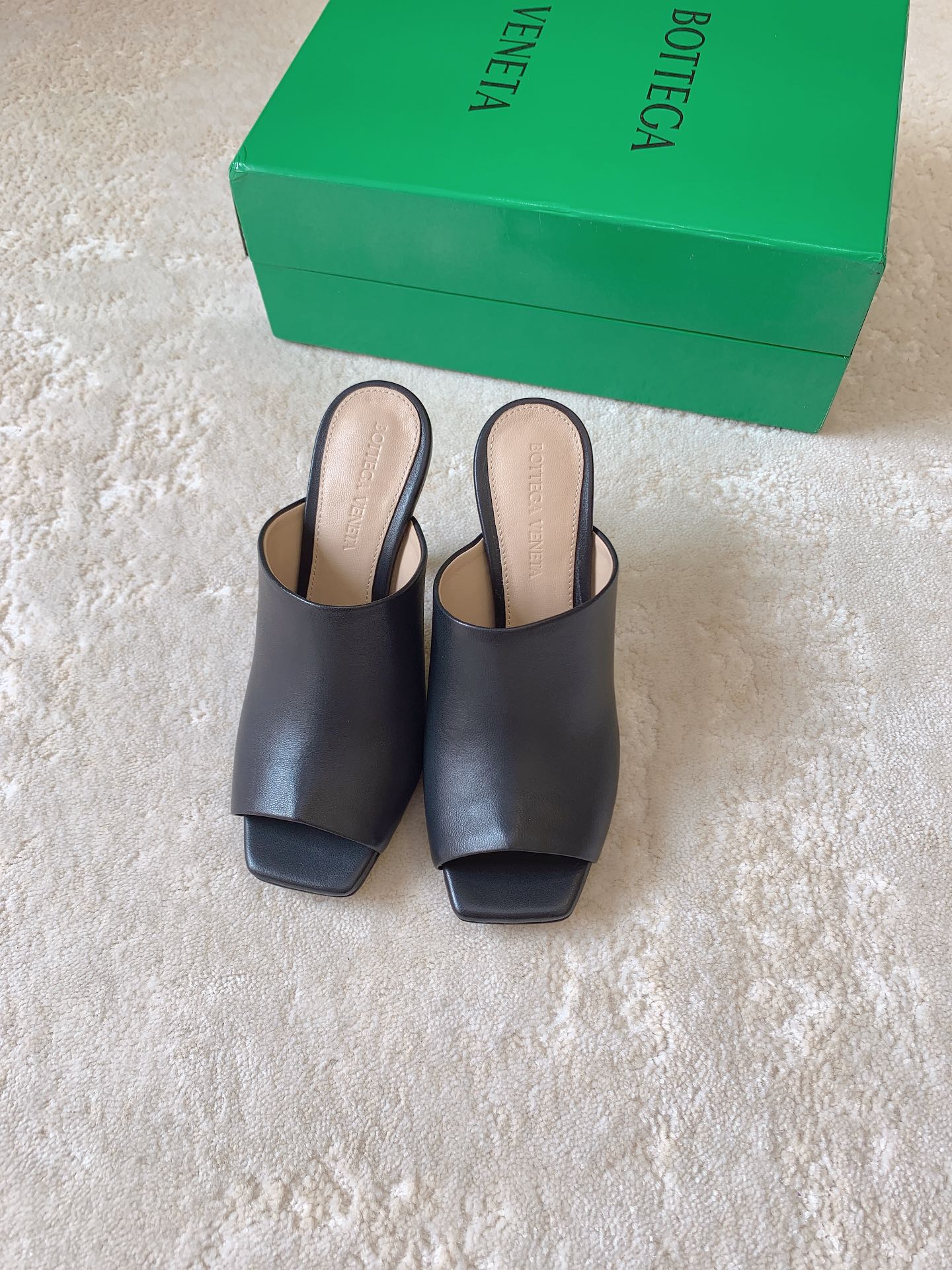 BV-070Shoes