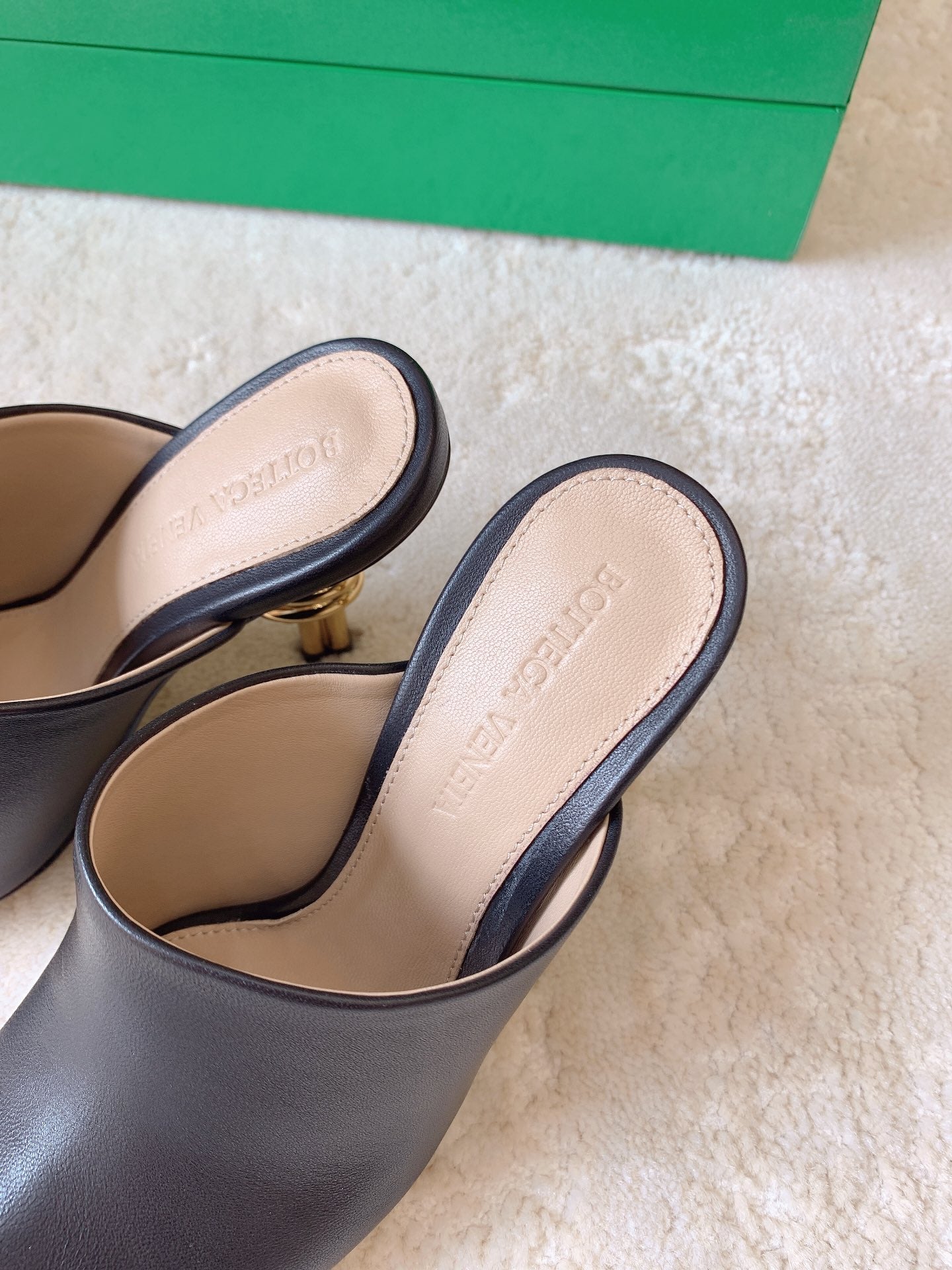 BV-070Shoes