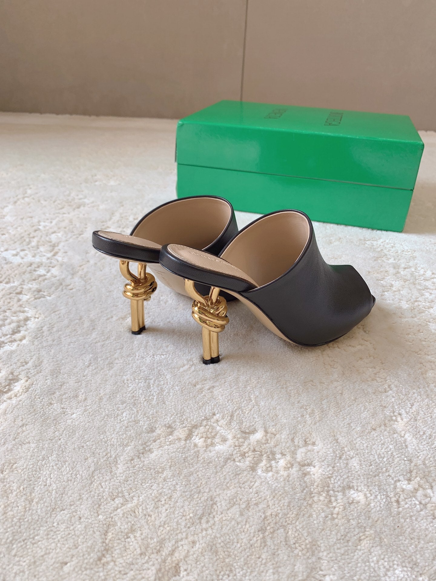 BV-070Shoes