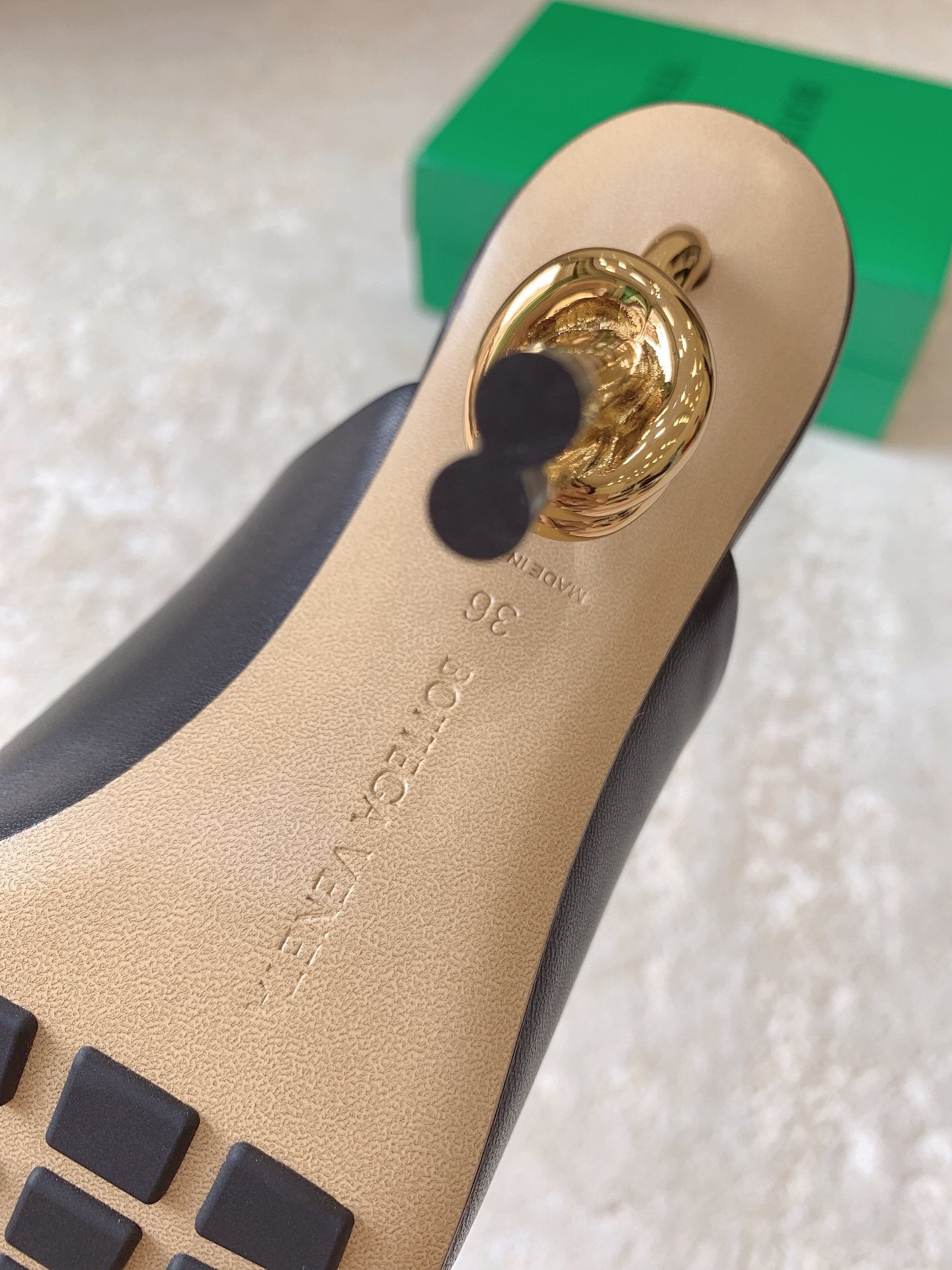BV-070Shoes