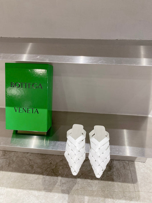 BV-072Shoes