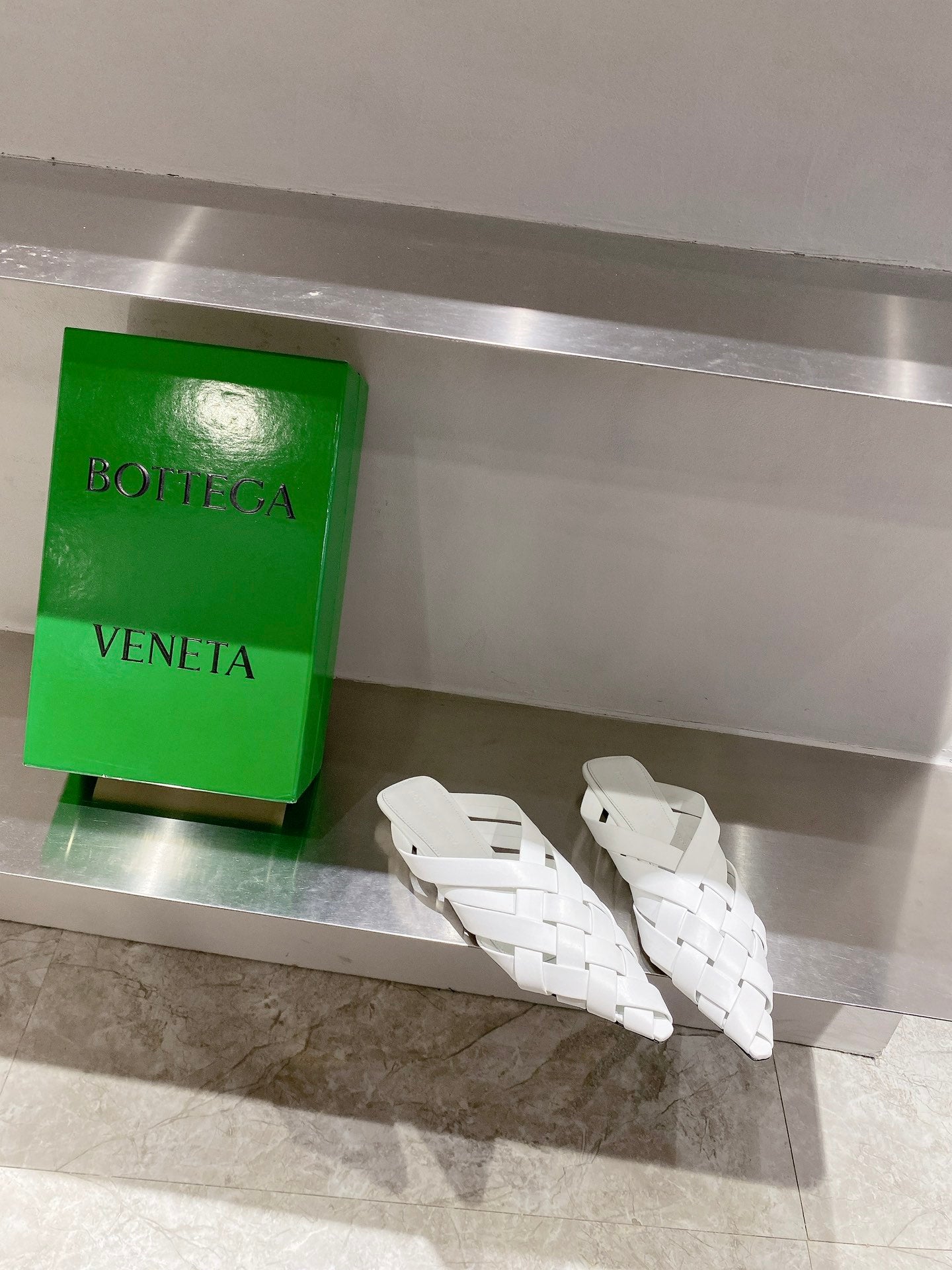 BV-072Shoes
