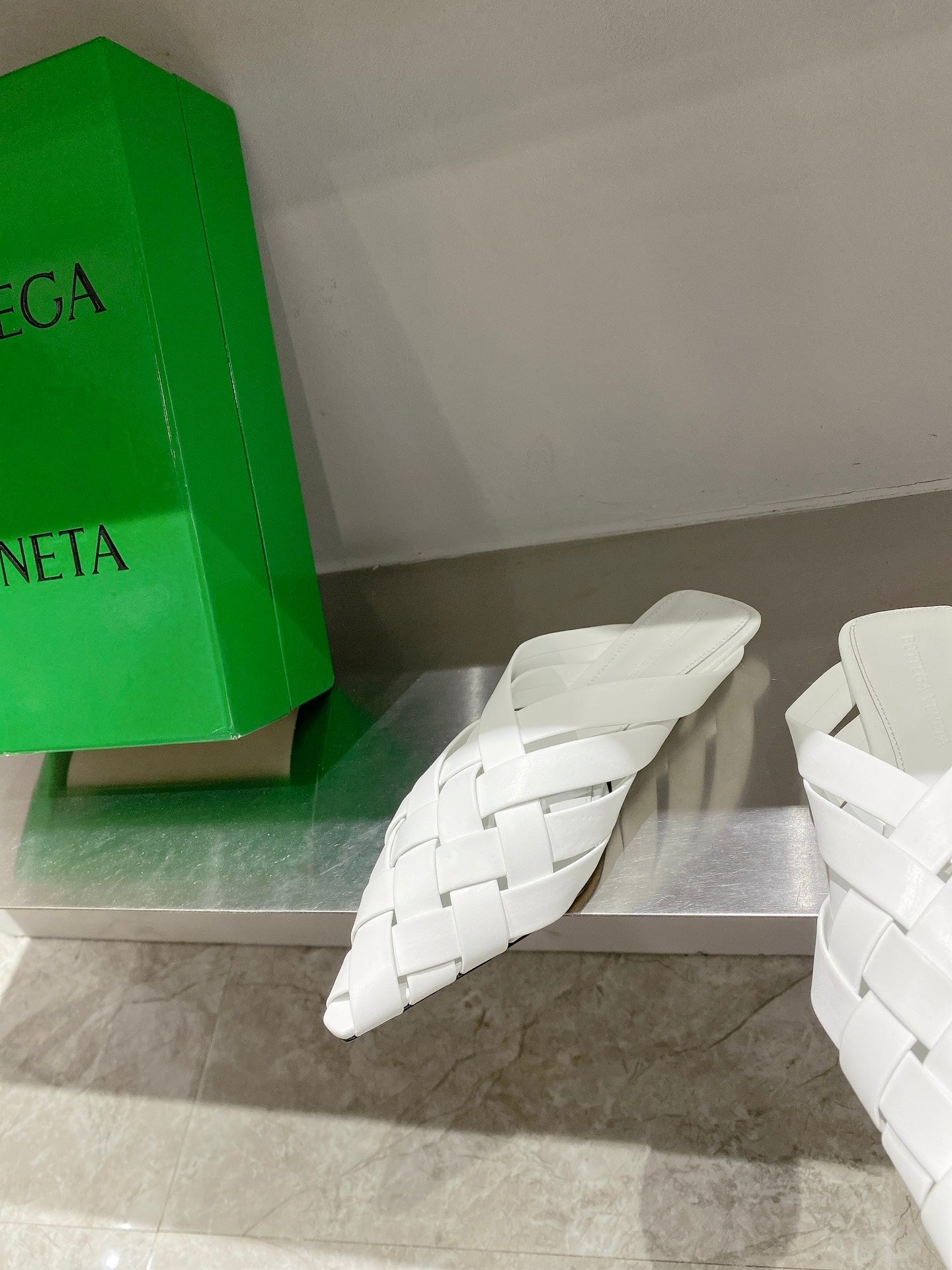 BV-072Shoes