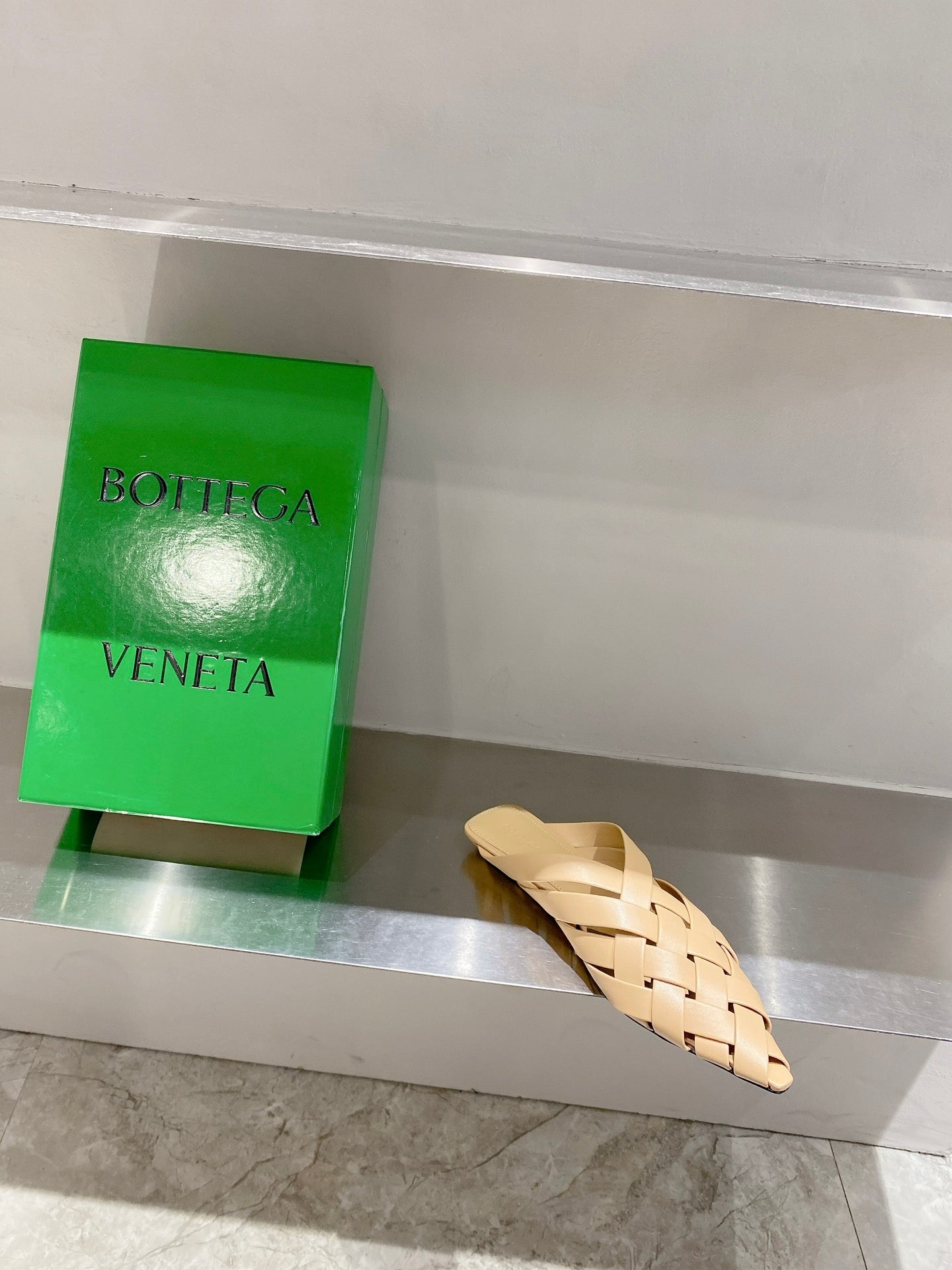 BV-073Shoes