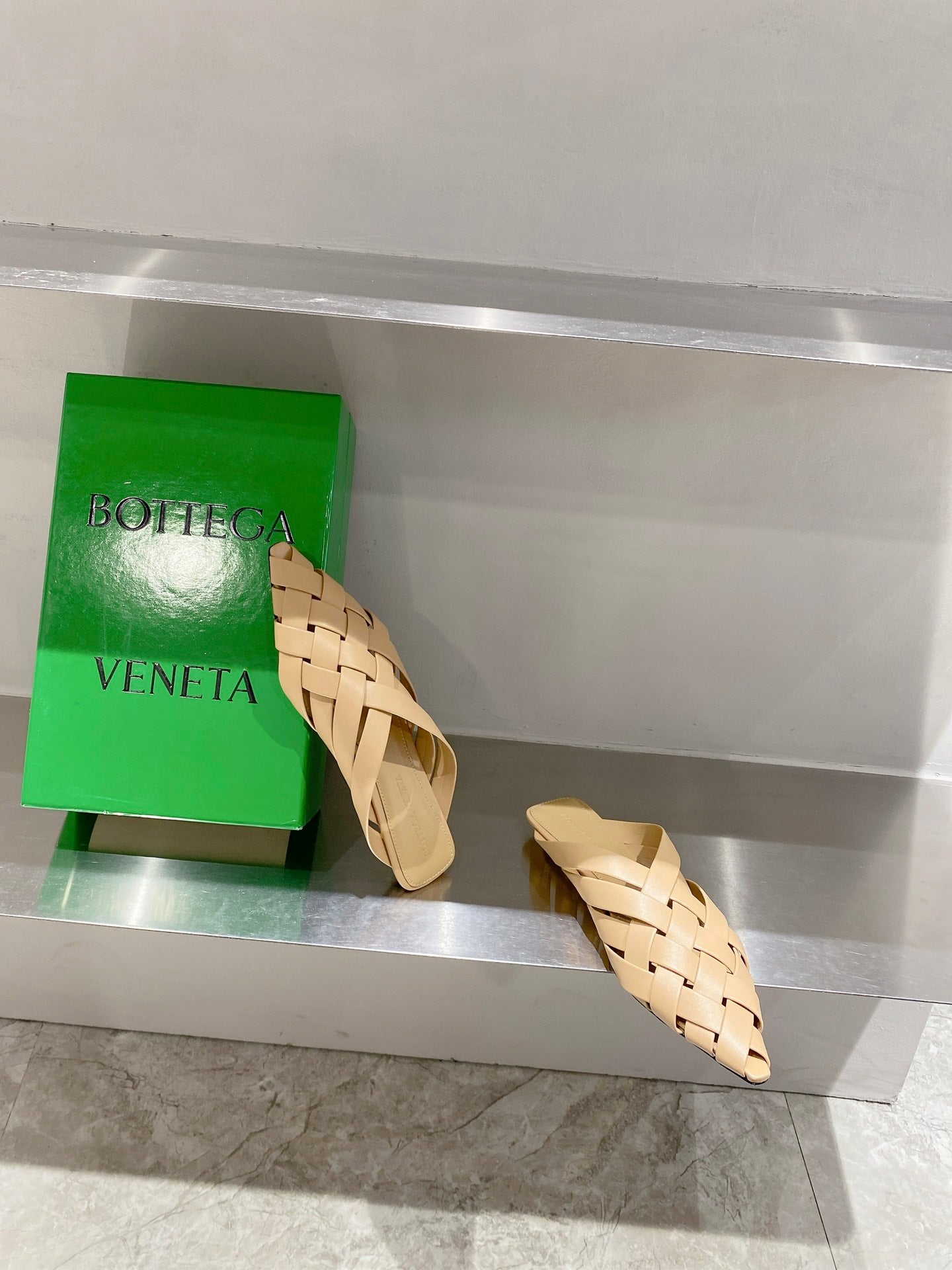 BV-073Shoes