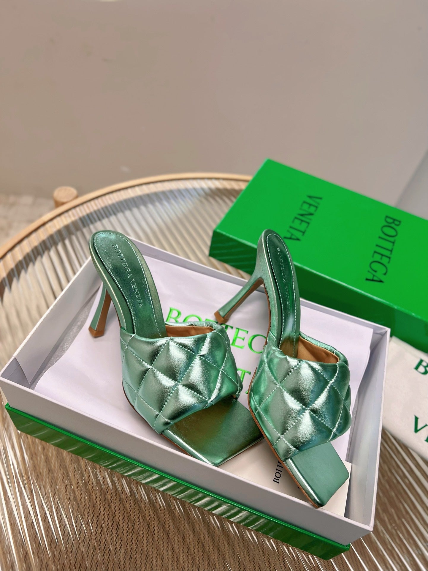 BV-081Shoes