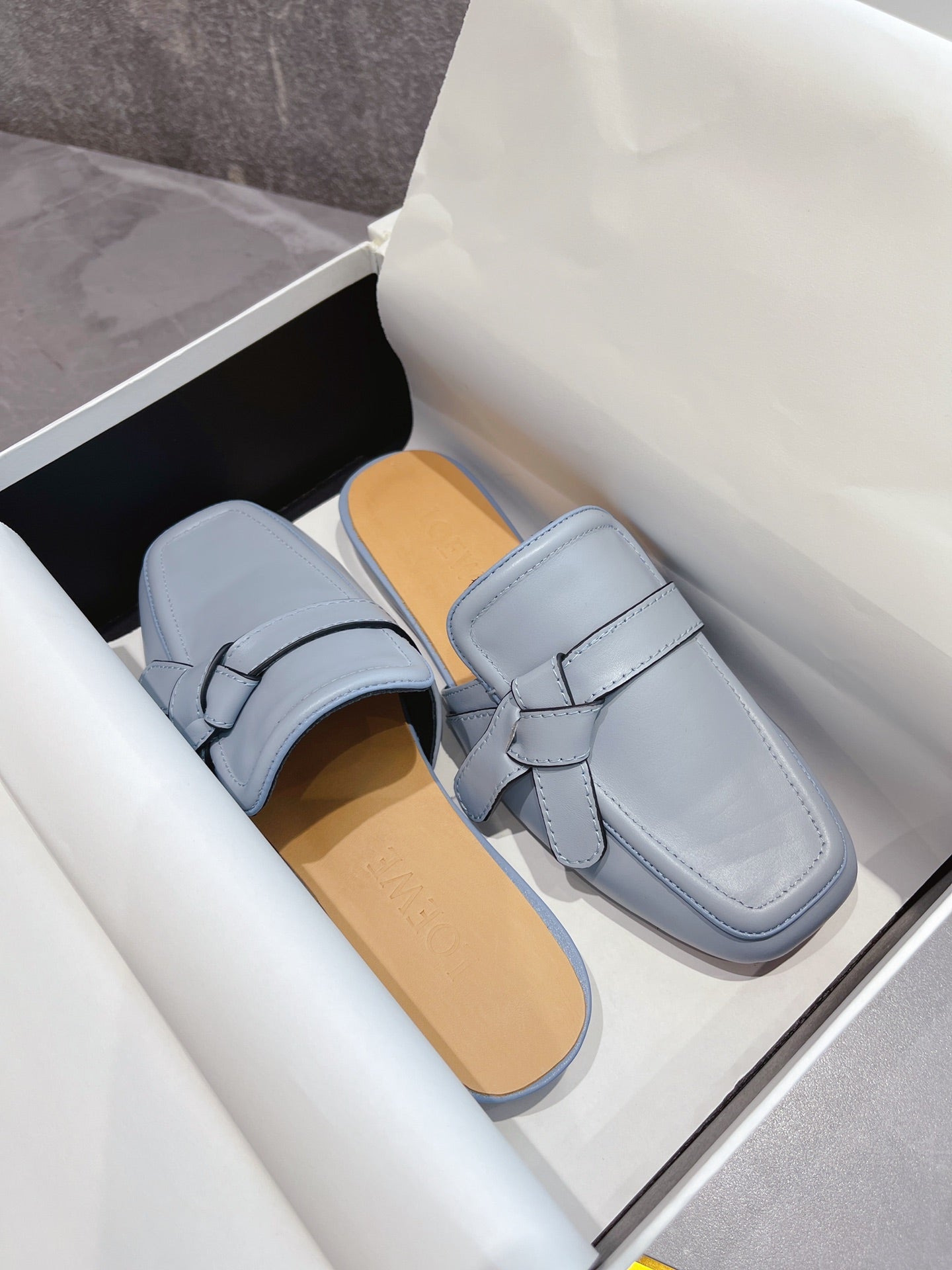 LOEWE -063Shoes