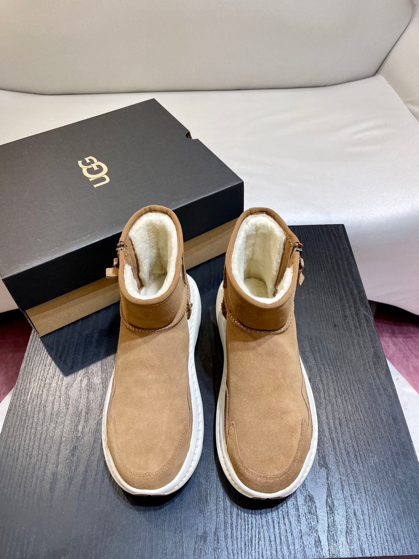 UGG-007Shoes