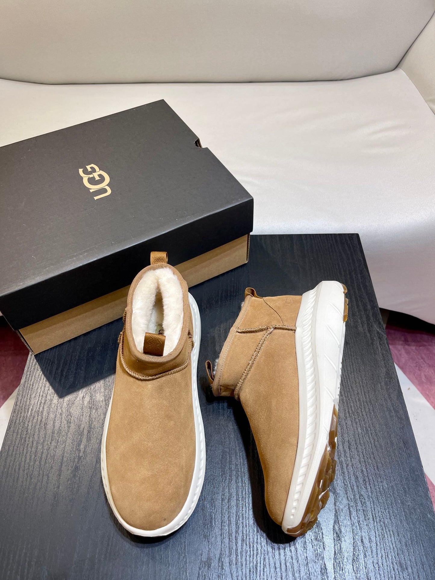 UGG-008Shoes