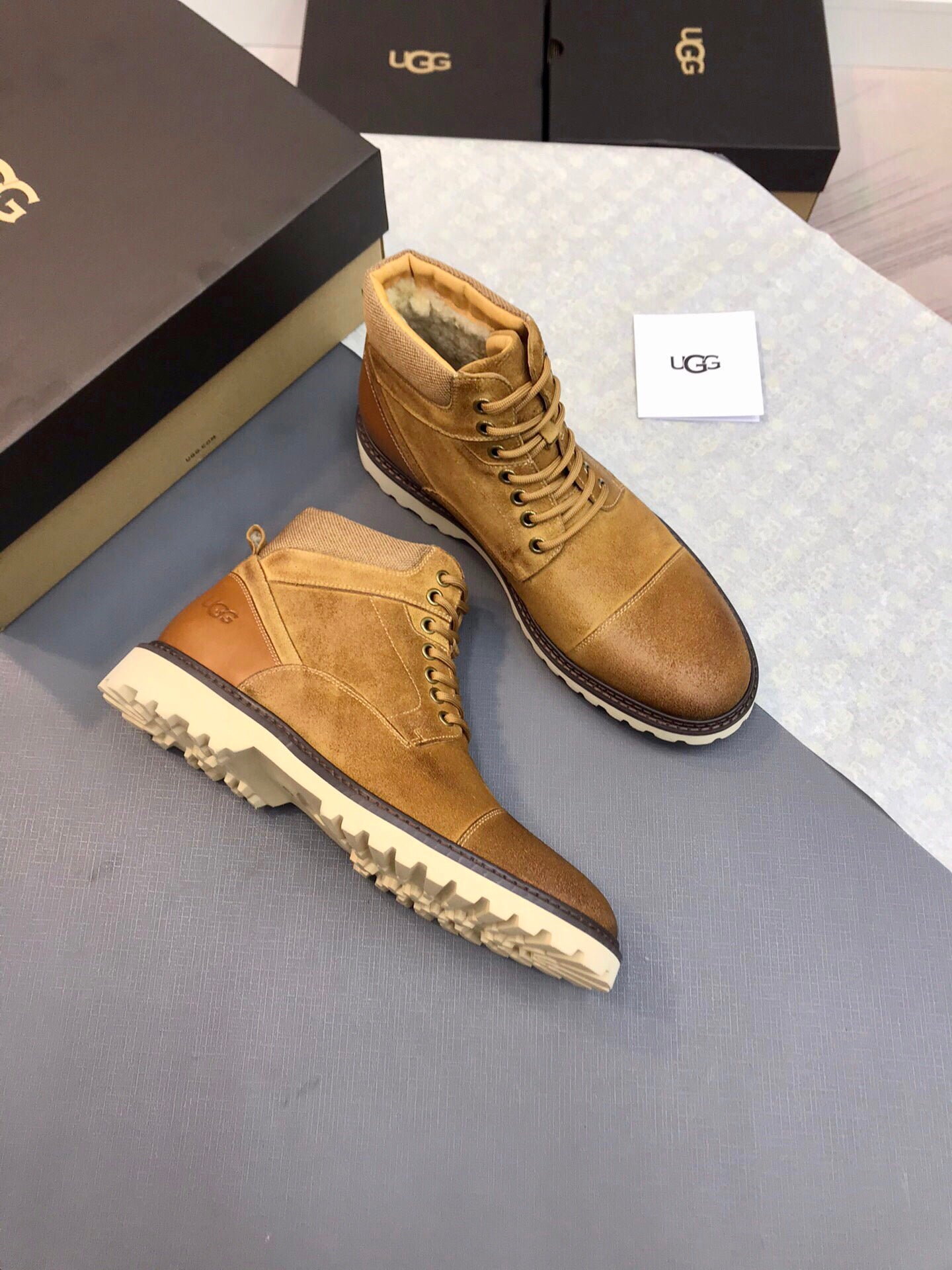 UGG-054Shoes