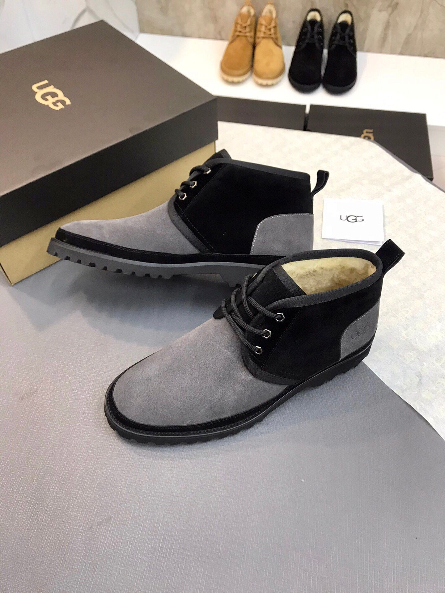 UGG-057Shoes