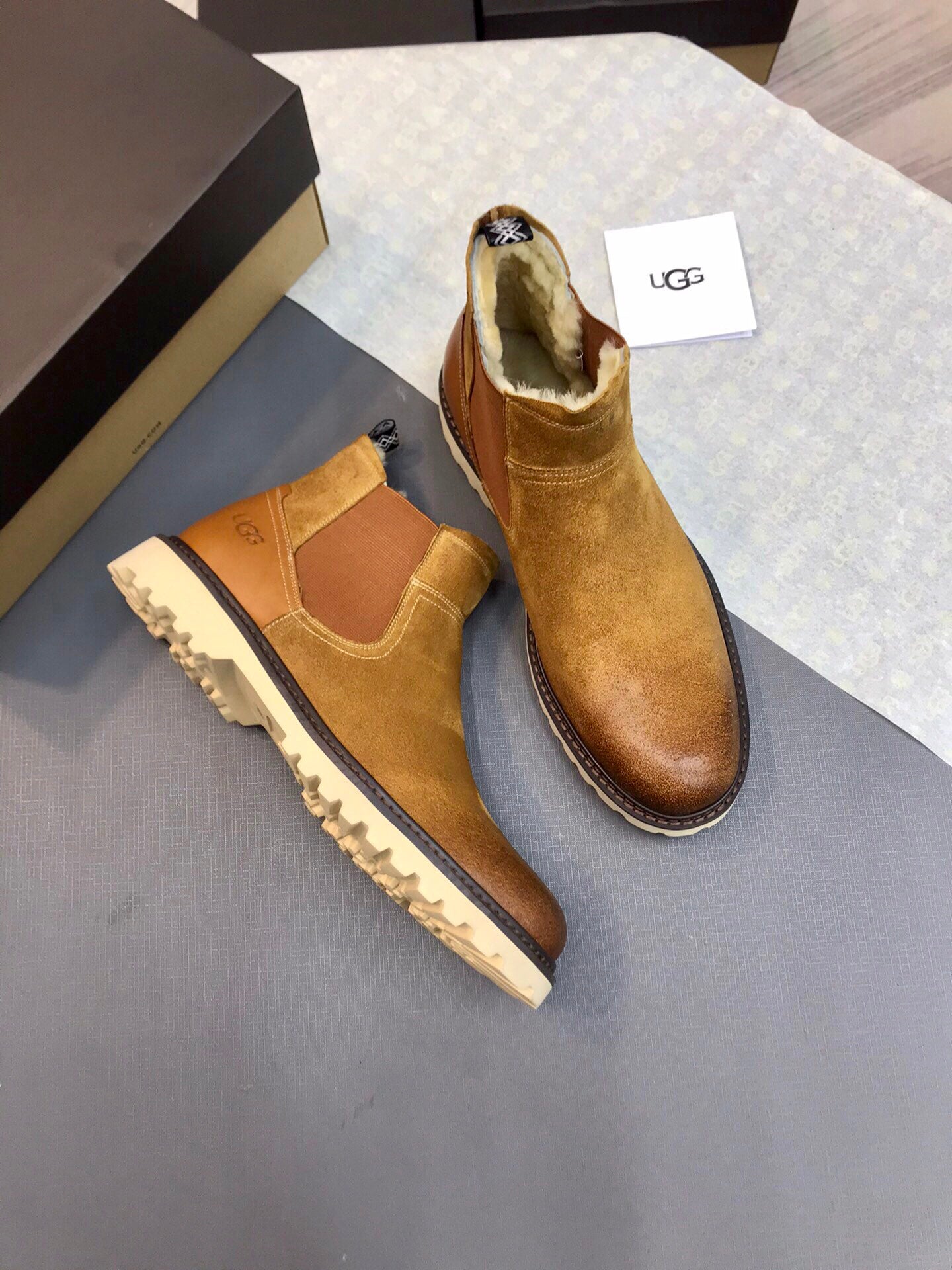 UGG-062Shoes
