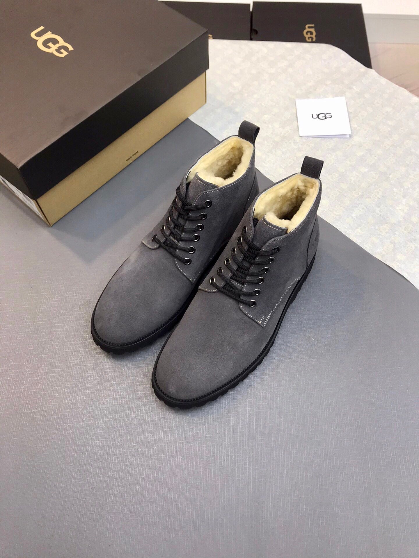 UGG-064Shoes
