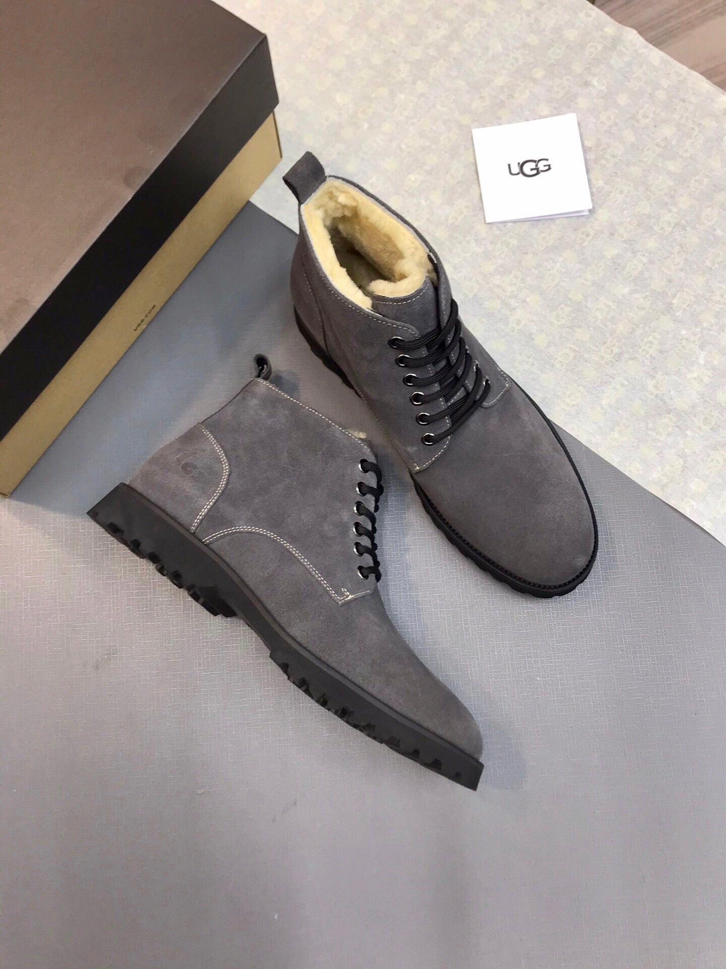 UGG-064Shoes