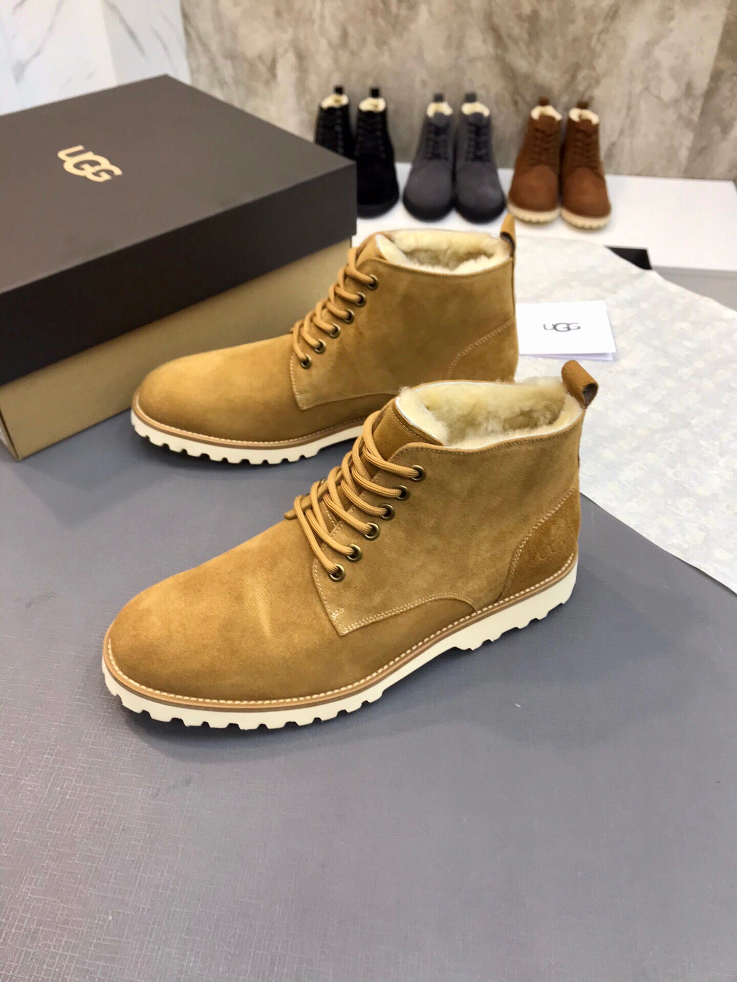 UGG-066Shoes