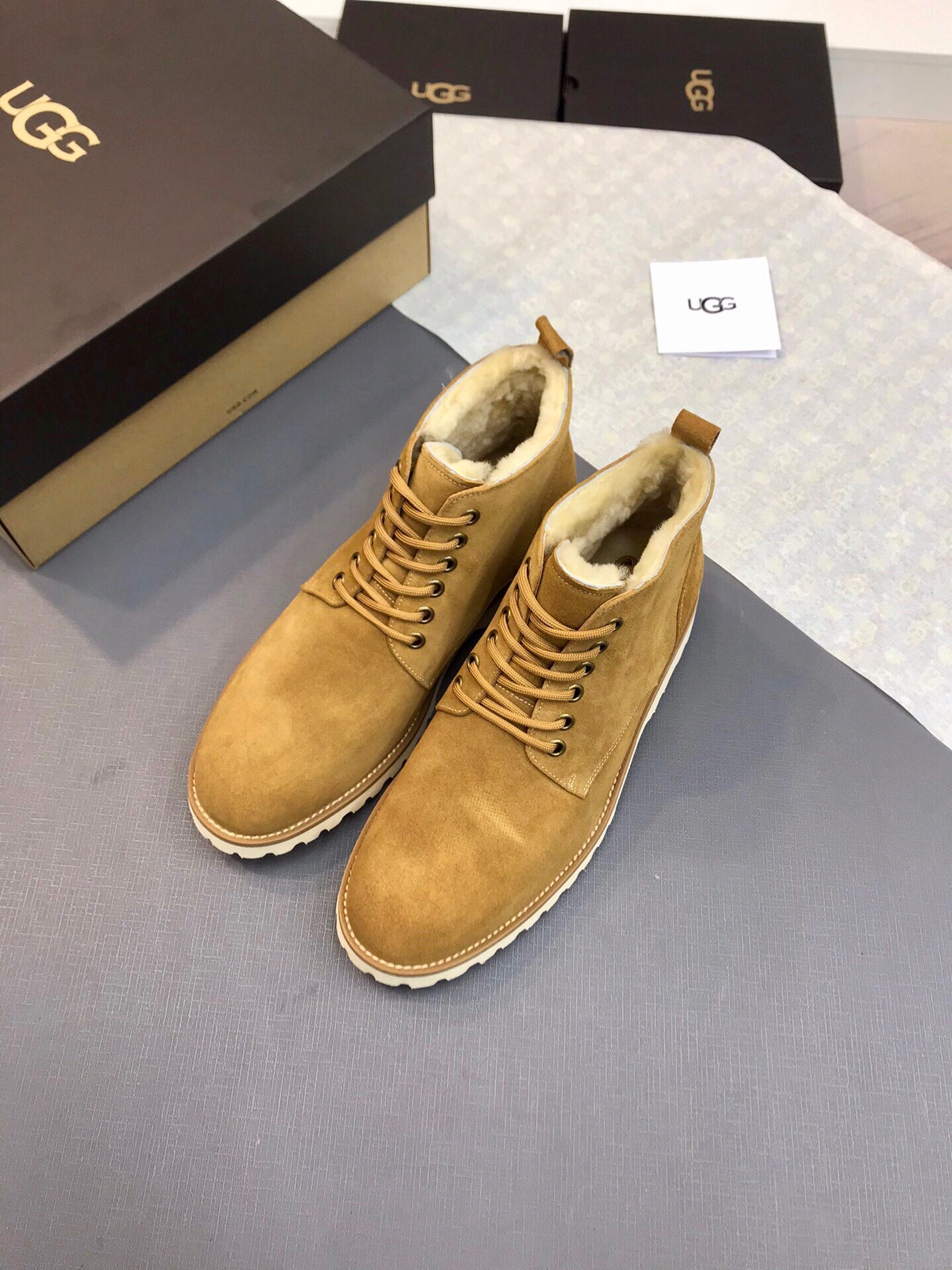 UGG-066Shoes