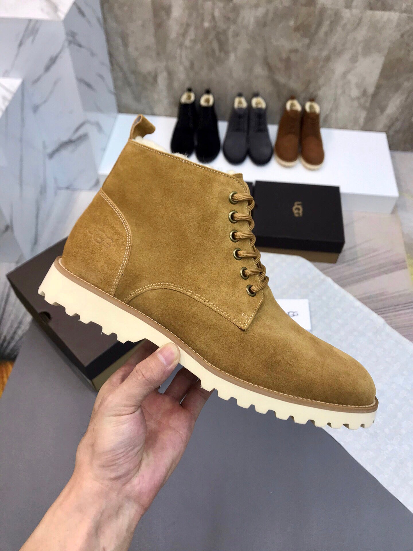 UGG-066Shoes