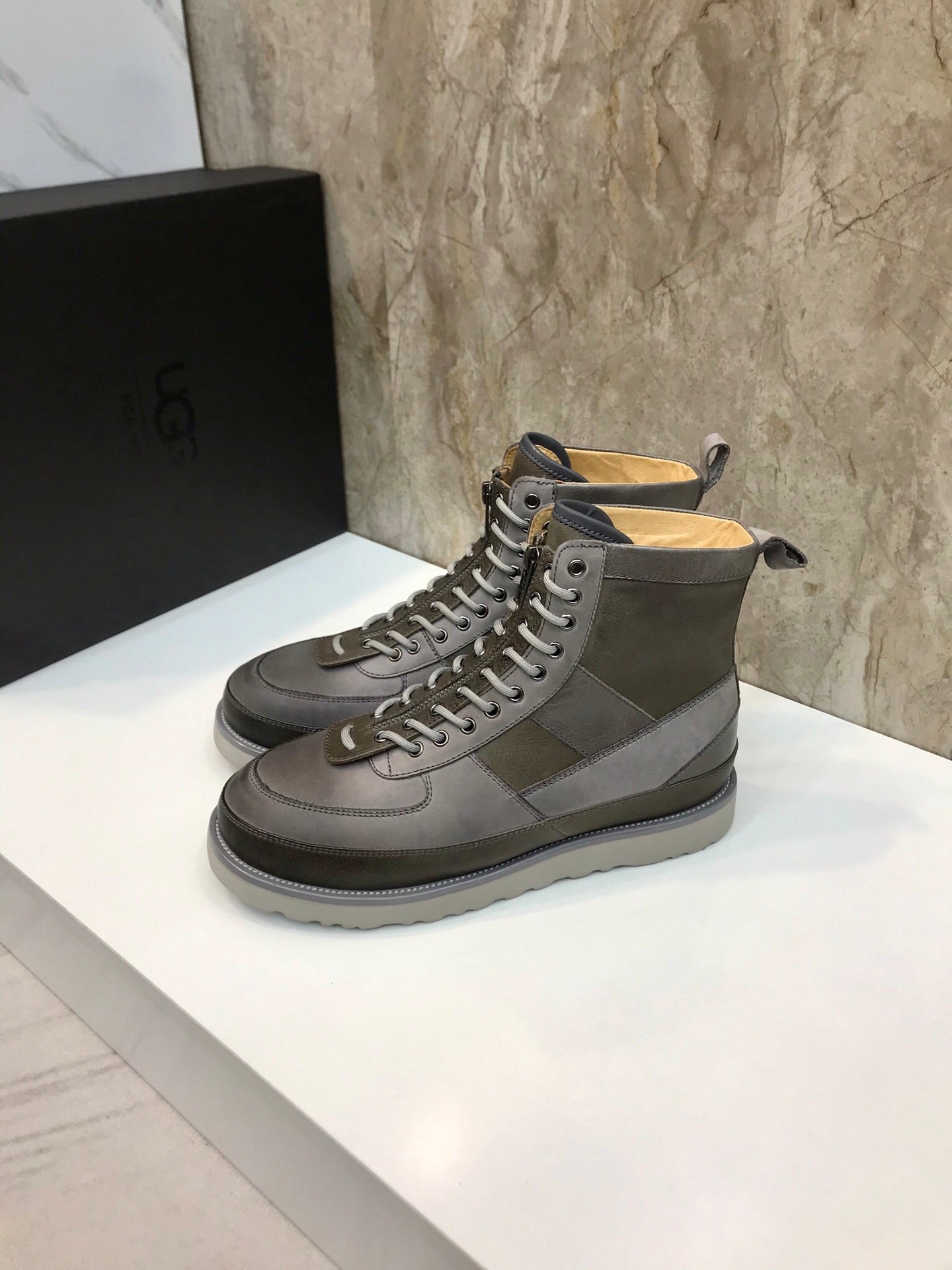 UGG-078Shoes