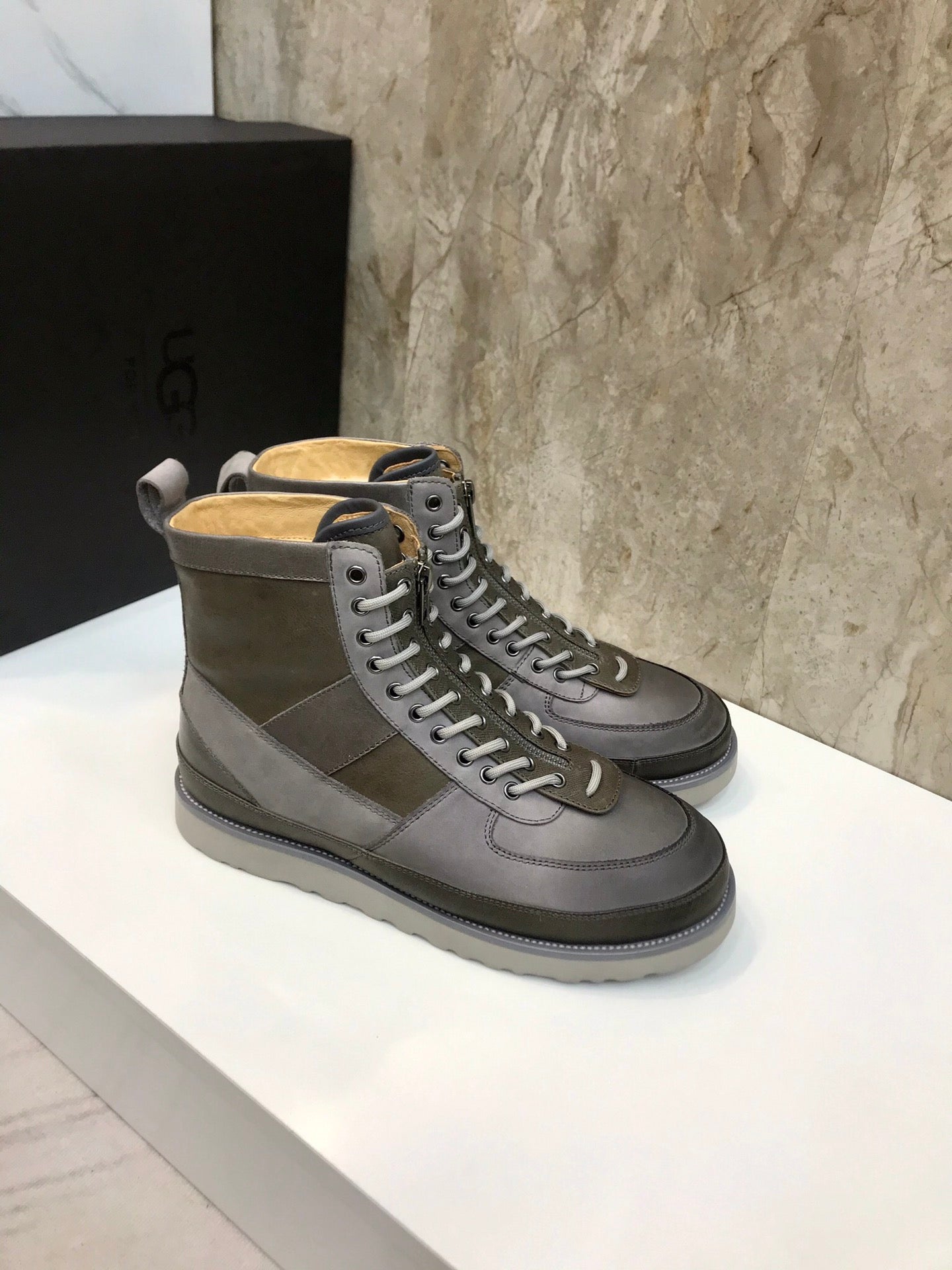 UGG-078Shoes