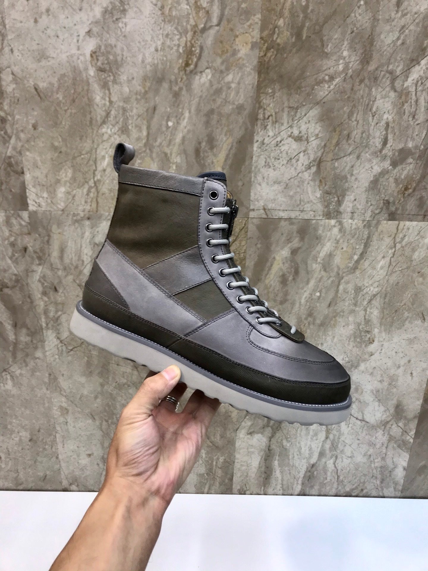 UGG-078Shoes