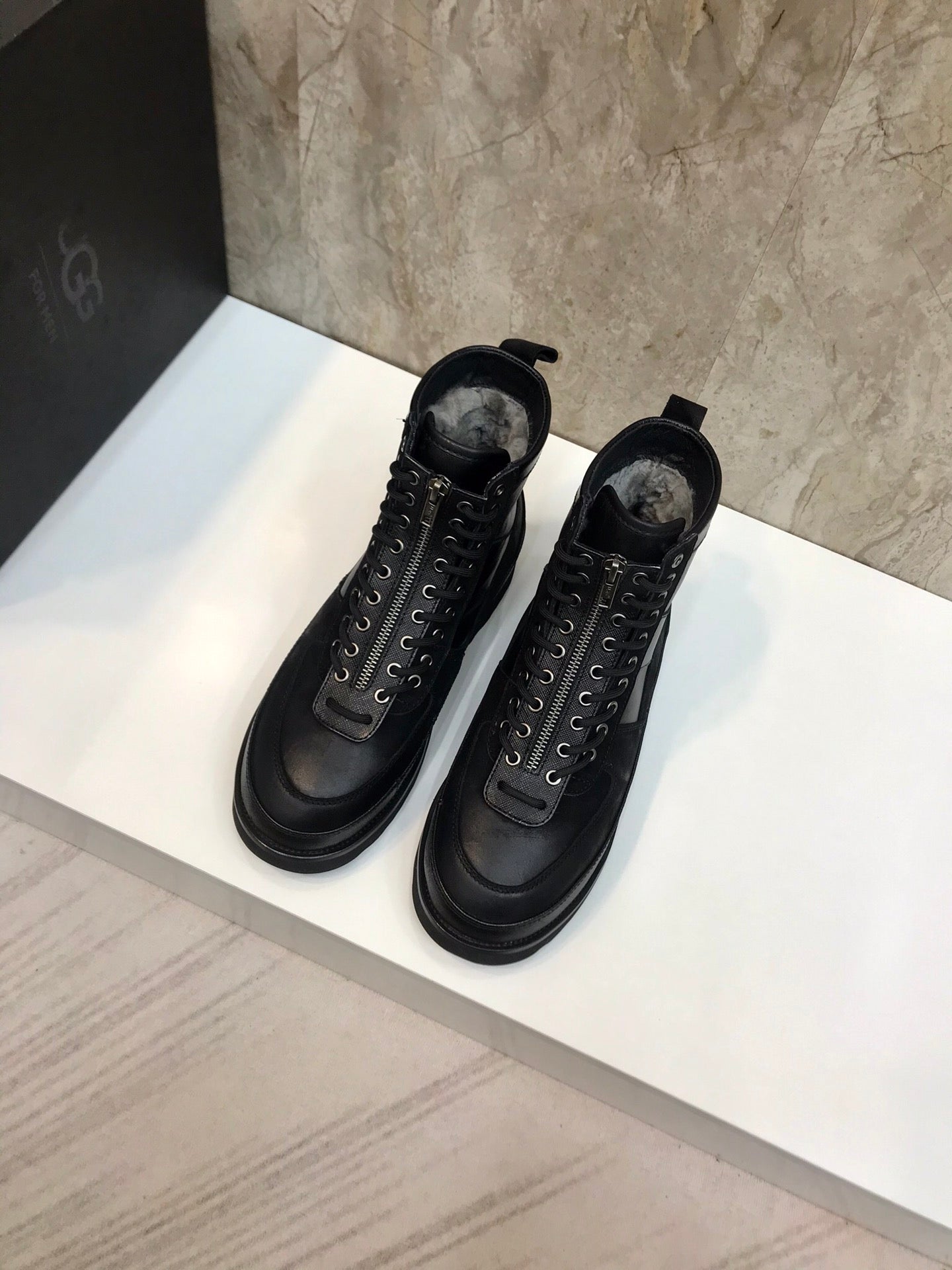 UGG-068Shoes