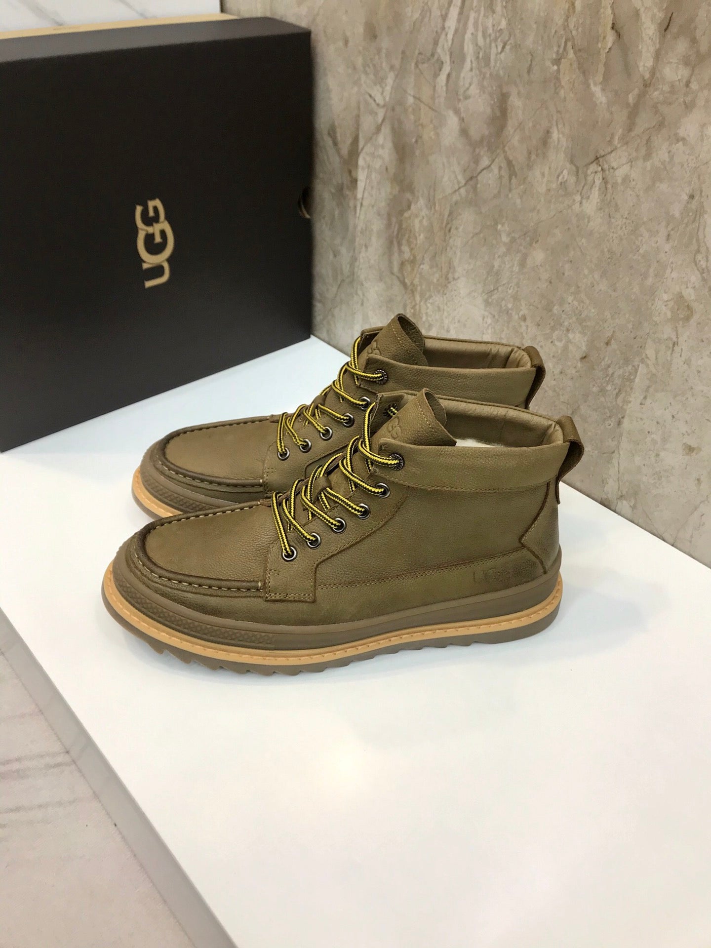UGG-070Shoes