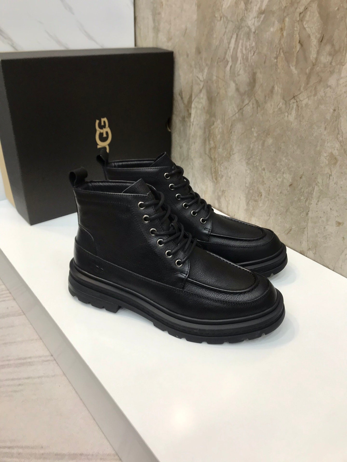 UGG-071Shoes