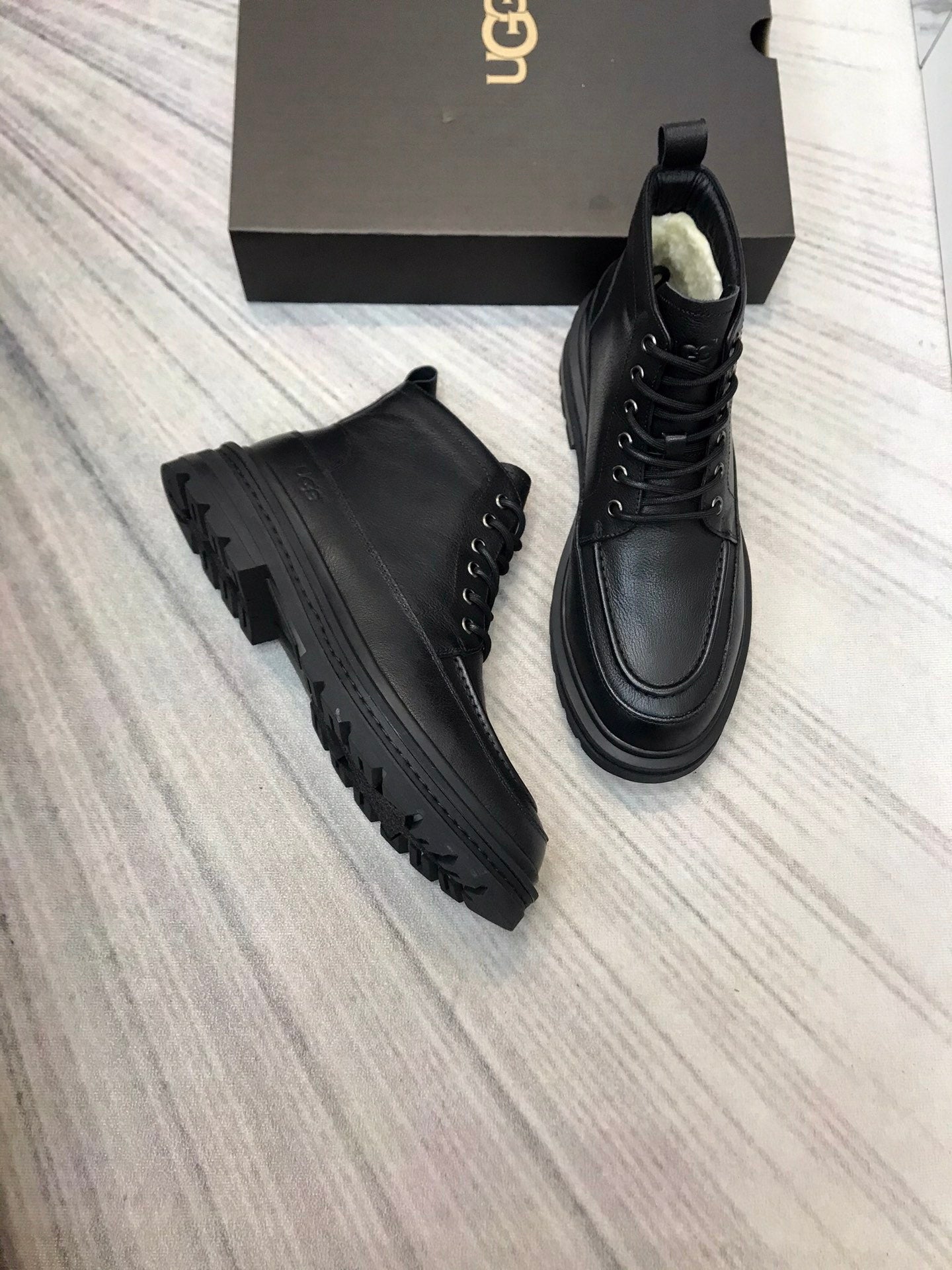 UGG-071Shoes