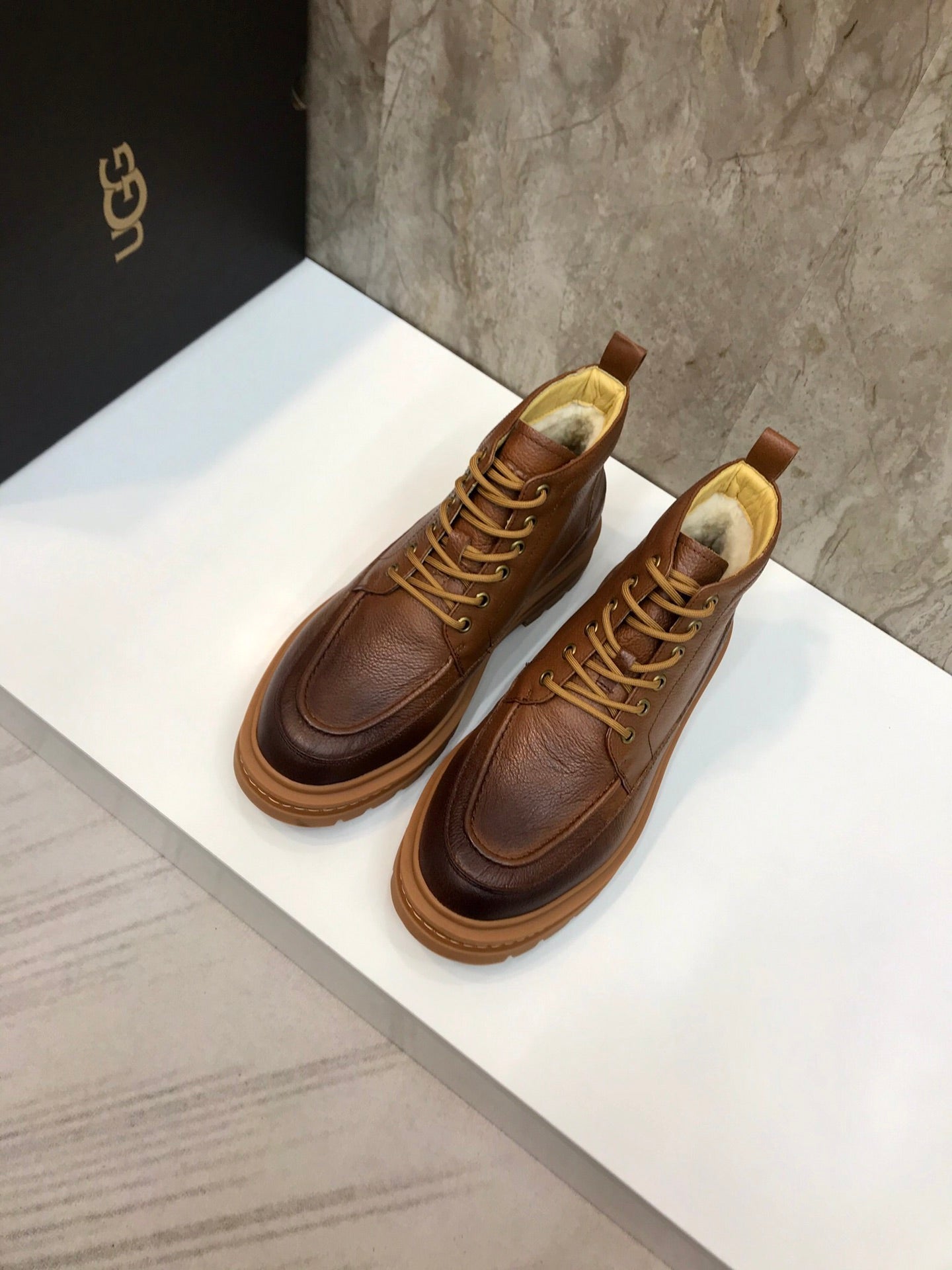 UGG-072Shoes