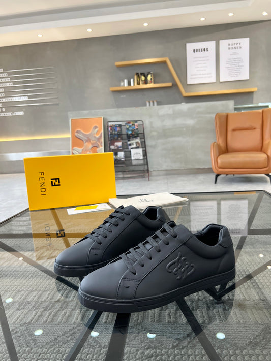 Fendi-001Shoes