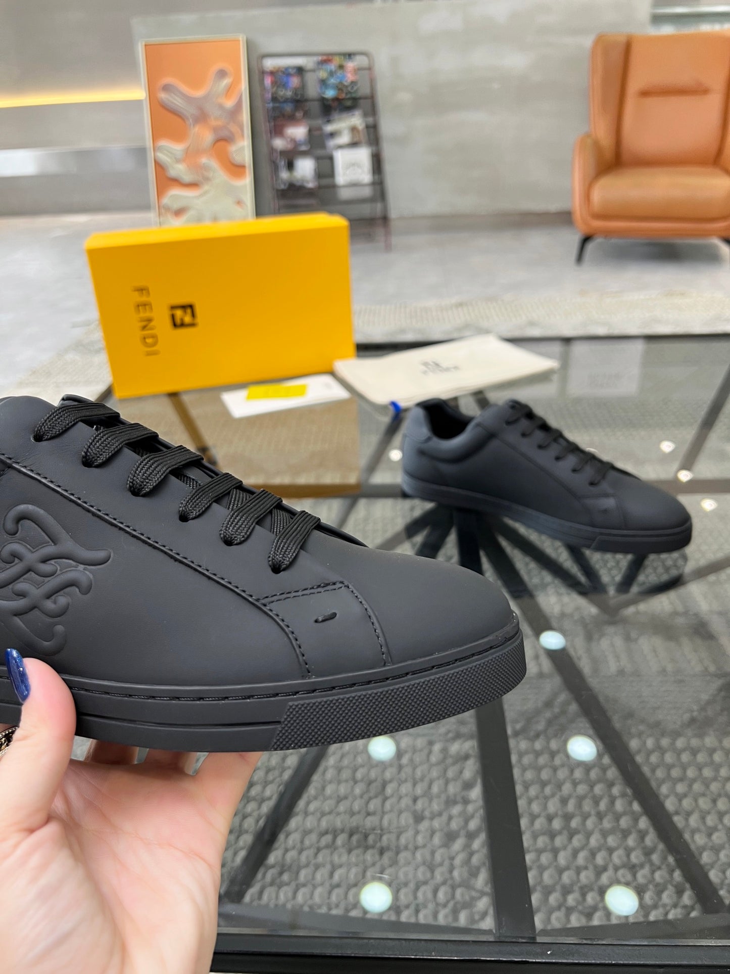 Fendi-001Shoes