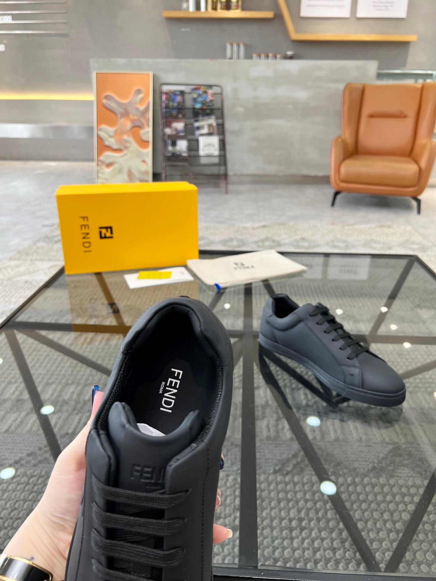 Fendi-001Shoes