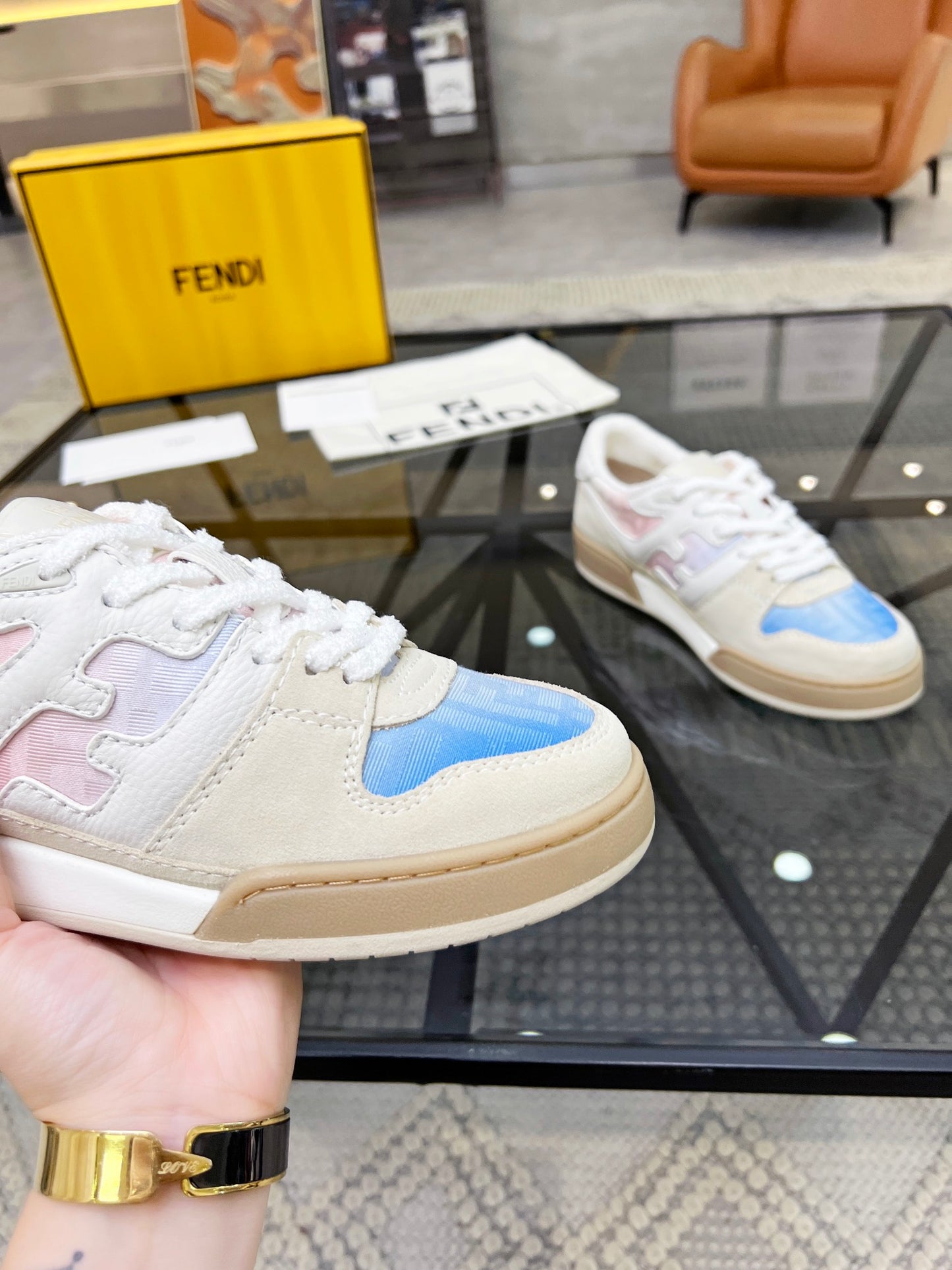 Fendi-003Shoes