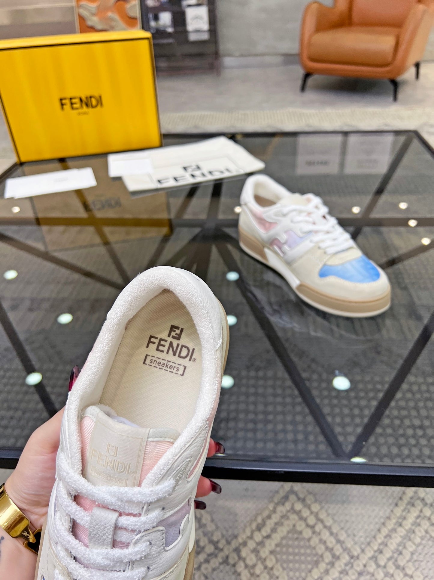 Fendi-003Shoes